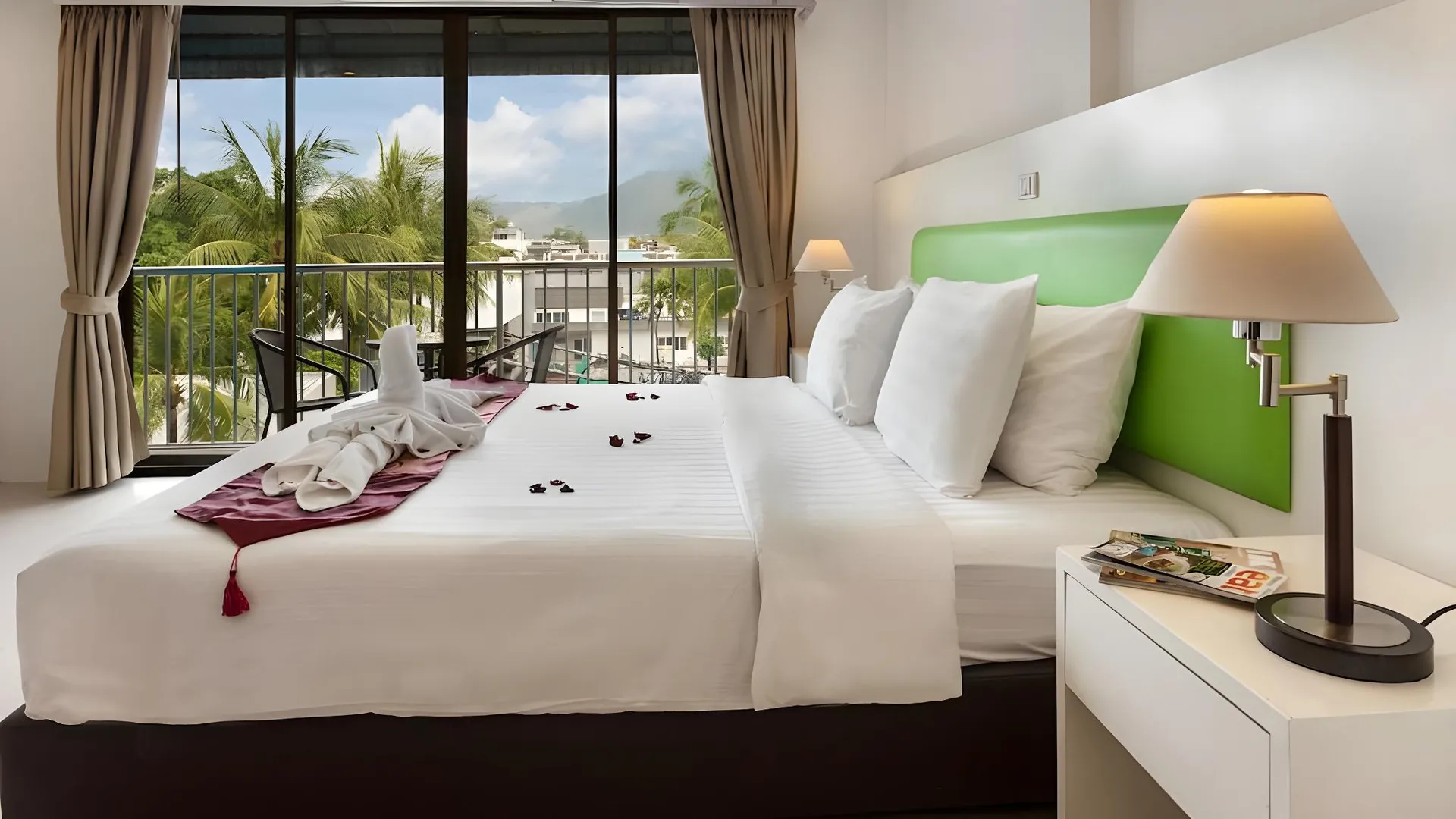 푸켓 아르모니 빠통 비치 호텔 3성급 호텔 전망