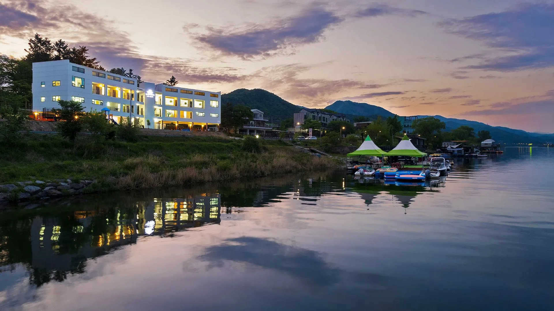 가평 가평 리버뷰 아리아 펜션 2성급 게스트하우스 로비