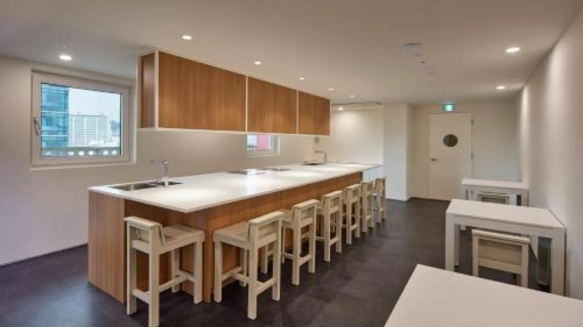 서울 맹그로브 신설 2성급 호텔 레스토랑