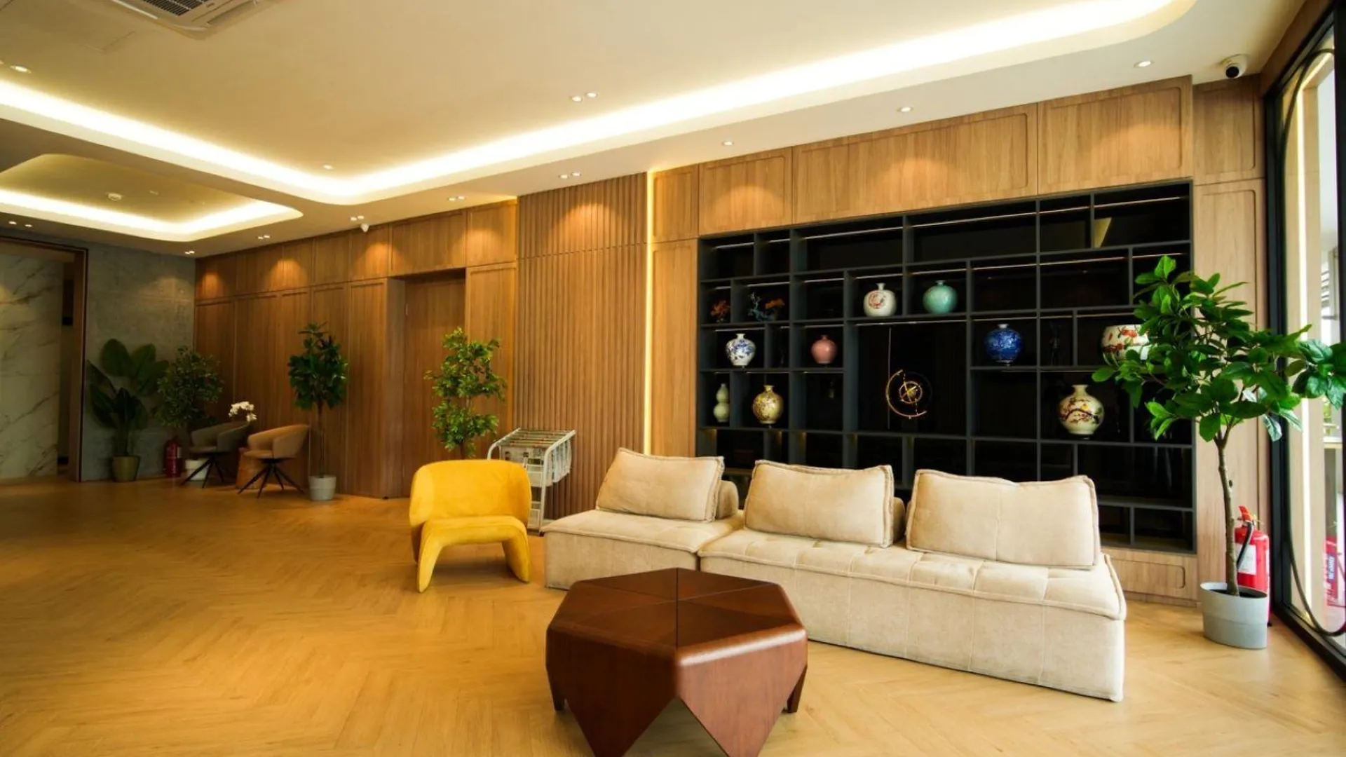 빈툴루 더 인 3성급 호텔 로비