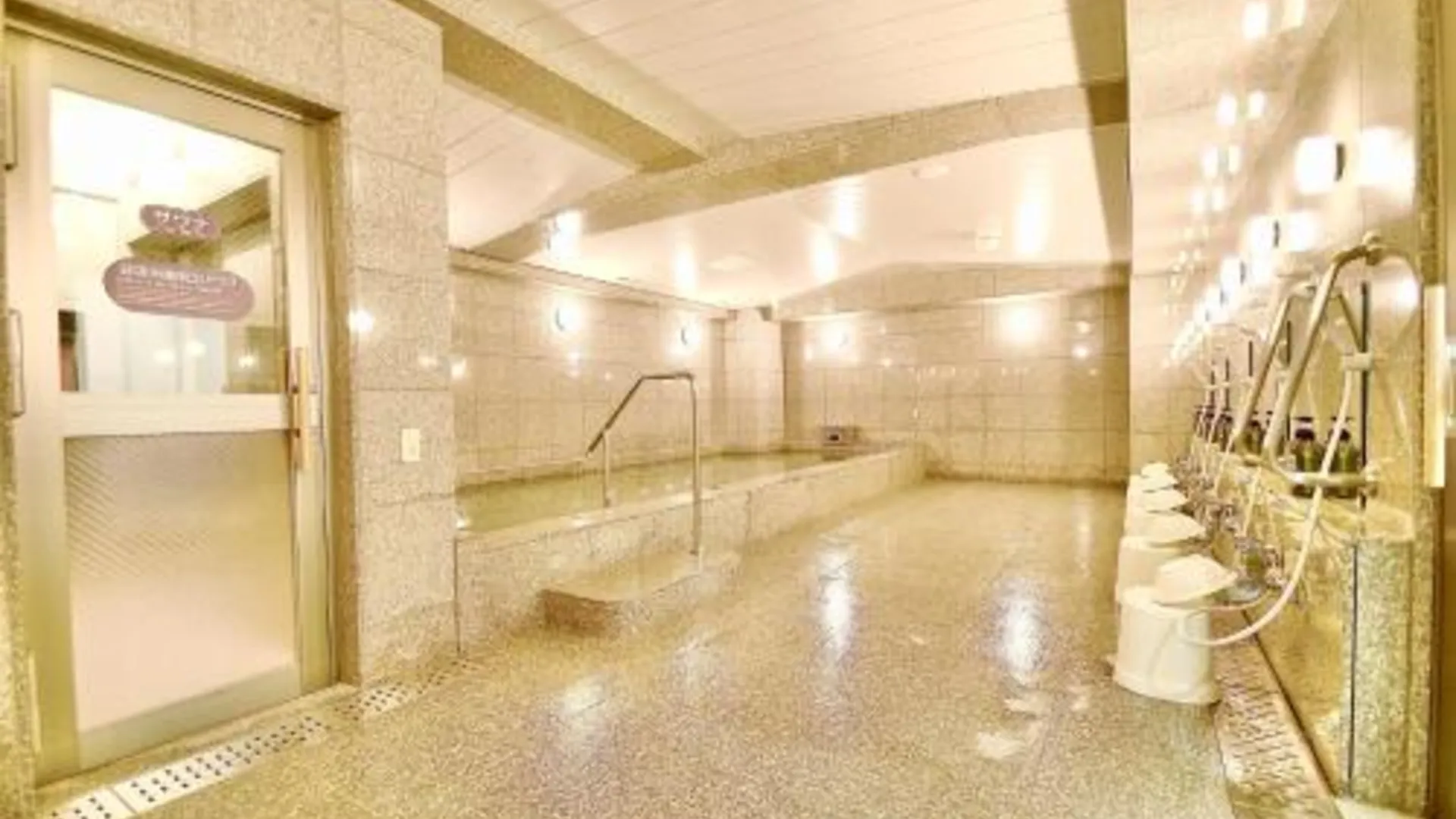 교토 Kyoto Universal Hotel Karasuma 3성급 호텔 스위트룸