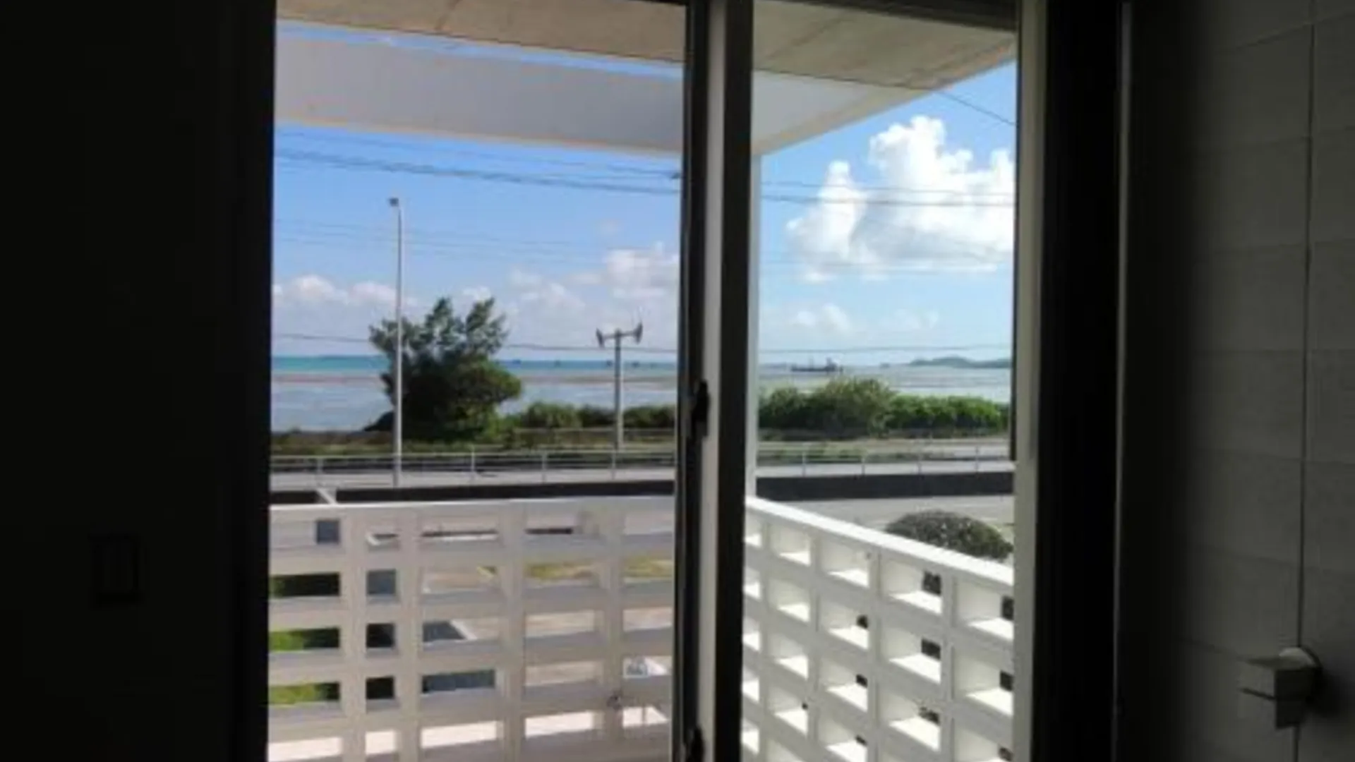 오키나와 본섬 우미노야도 우미카제 2성급 호텔 수영장