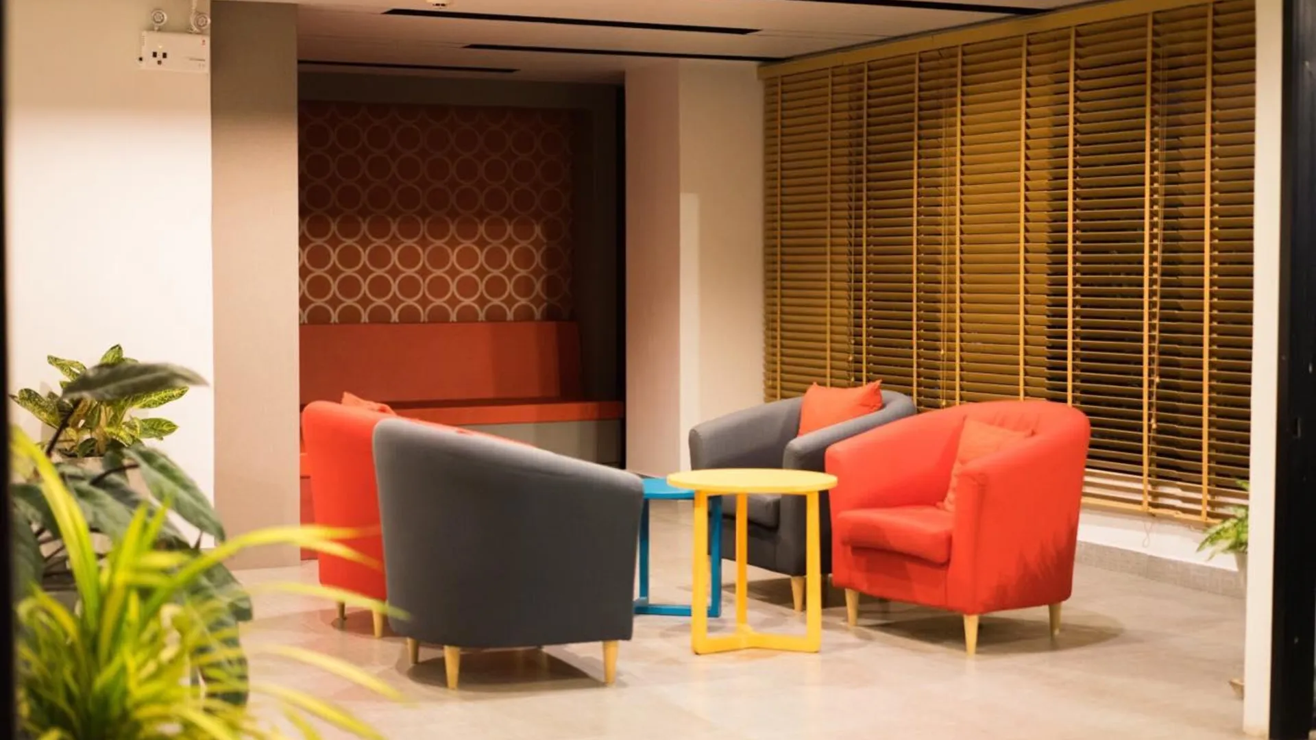 방콕 Aparthotel Live@Home Lasalle 20 (Sukhumvit 105) R4 3성급 싱글룸 수영장