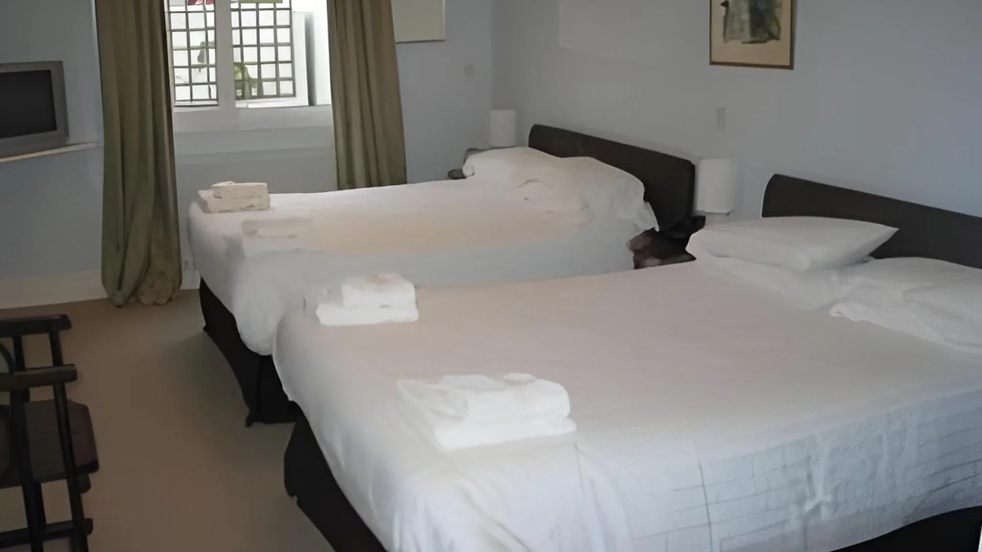 헤이스팅스 더 화이트 록 호텔 3성급 호텔 객실