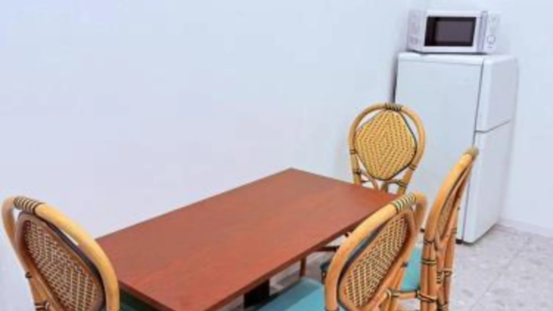 오사카 HOSTEL s 1성급 호텔 외관