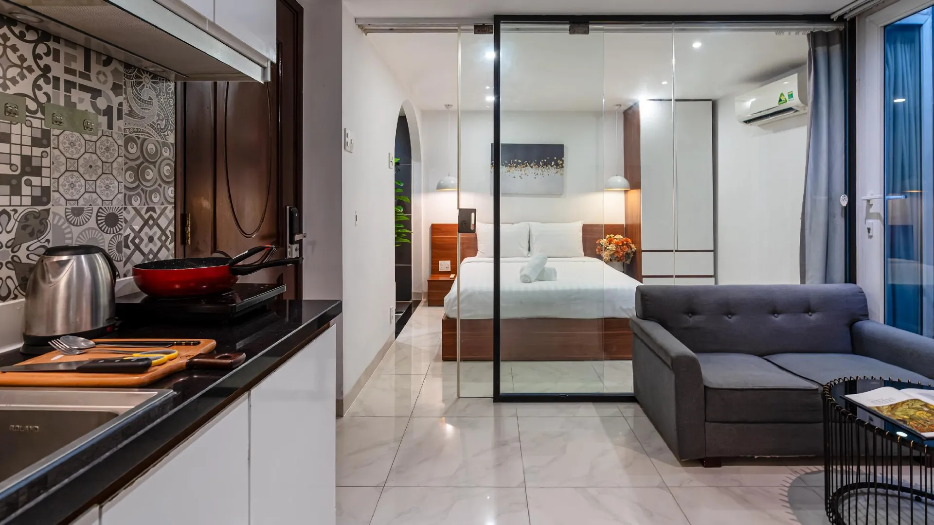 호치민 오티스 아파트먼트 - 33 쩐께쑤엉 루프탑뷰 3성급 호텔 스위트룸