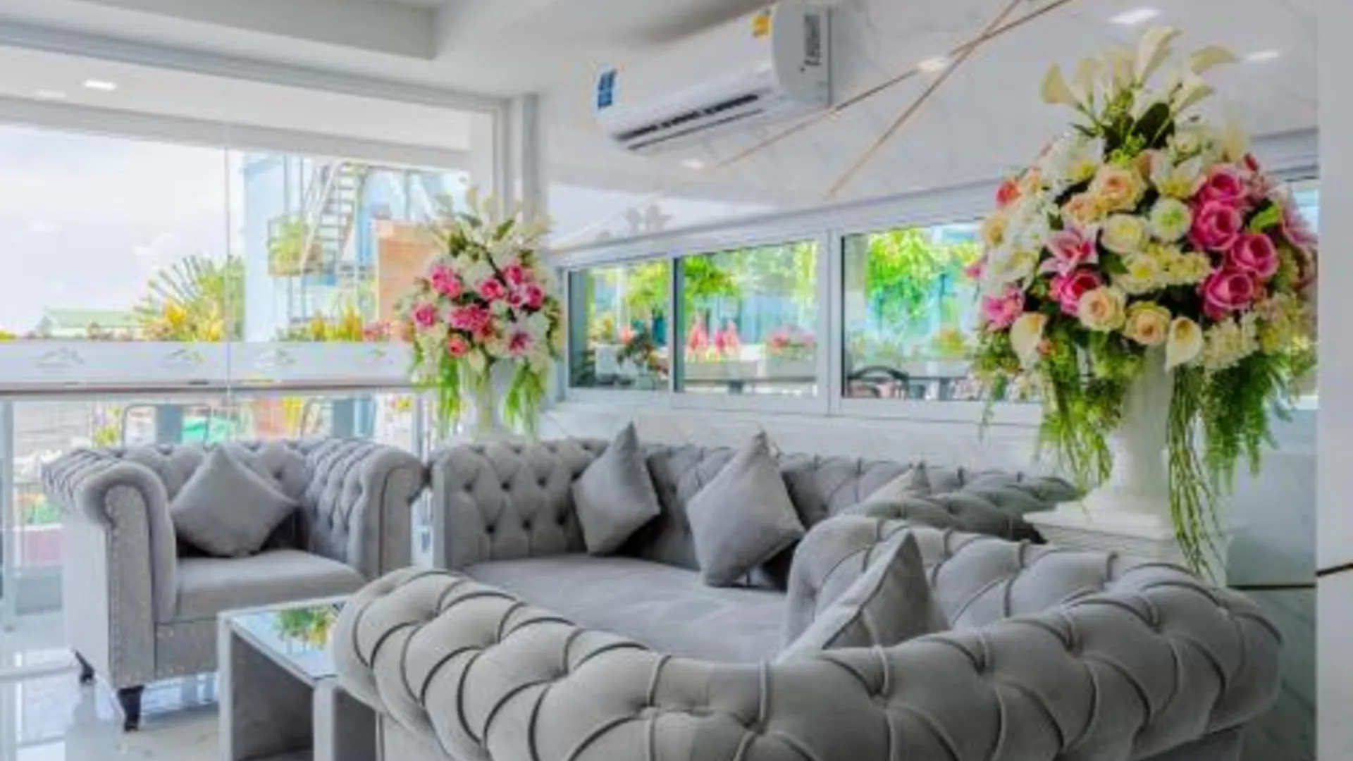 방콕 Sananwan Hometel 3성급 호텔 외관