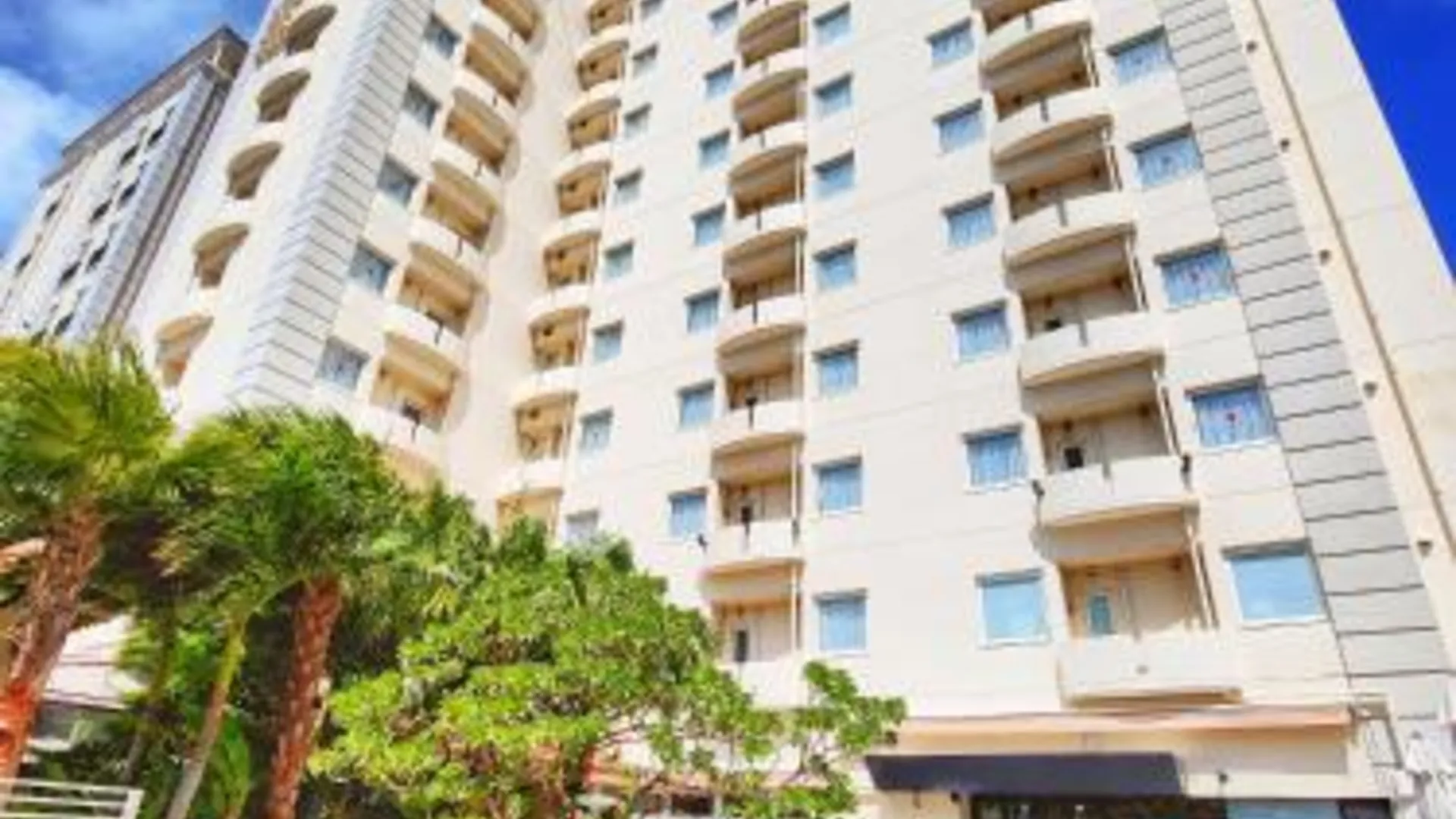 오키나와 본섬 호텔 팜 로얄 리조트 고쿠사이 스트리트 3성급 호텔 수영장