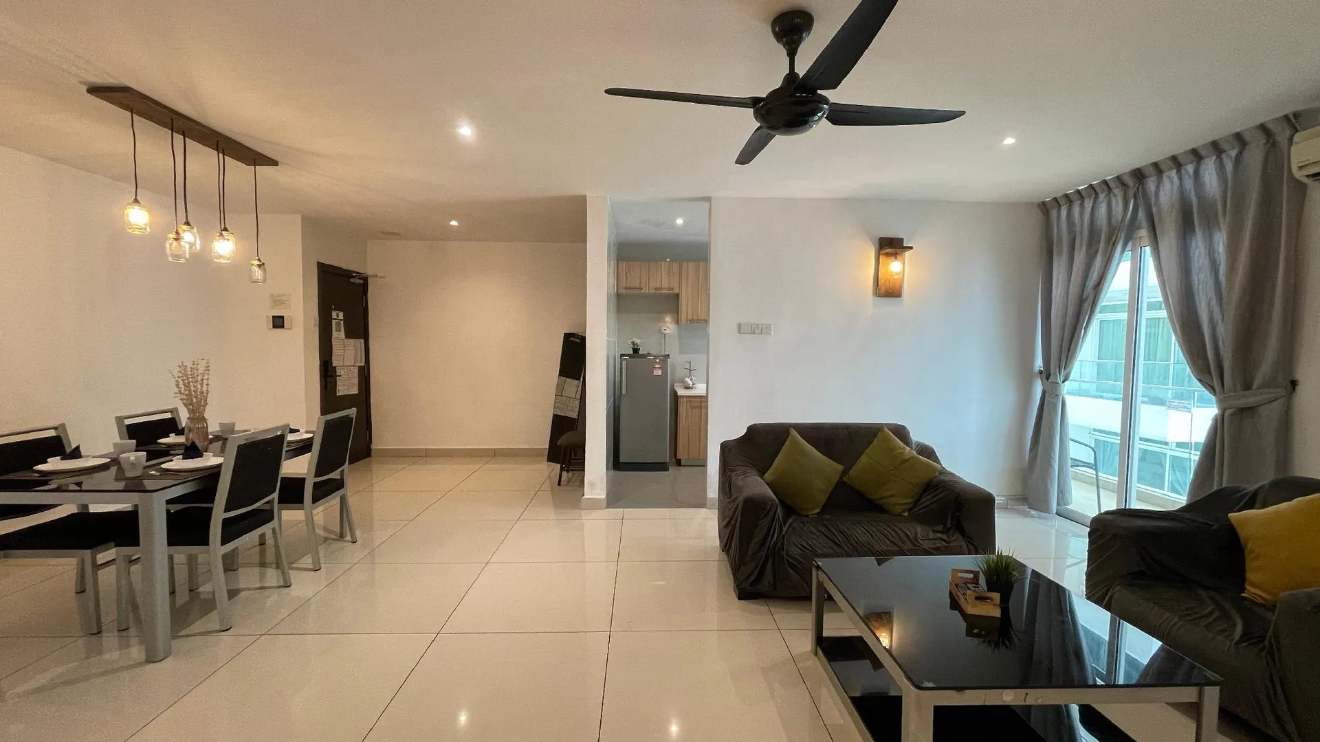 조호바루 / 조호르바루 조호바루 시내의 아파트먼트 (800m², 침실 2개, 프라이빗 욕실 2개) 4성급 싱글룸 외관