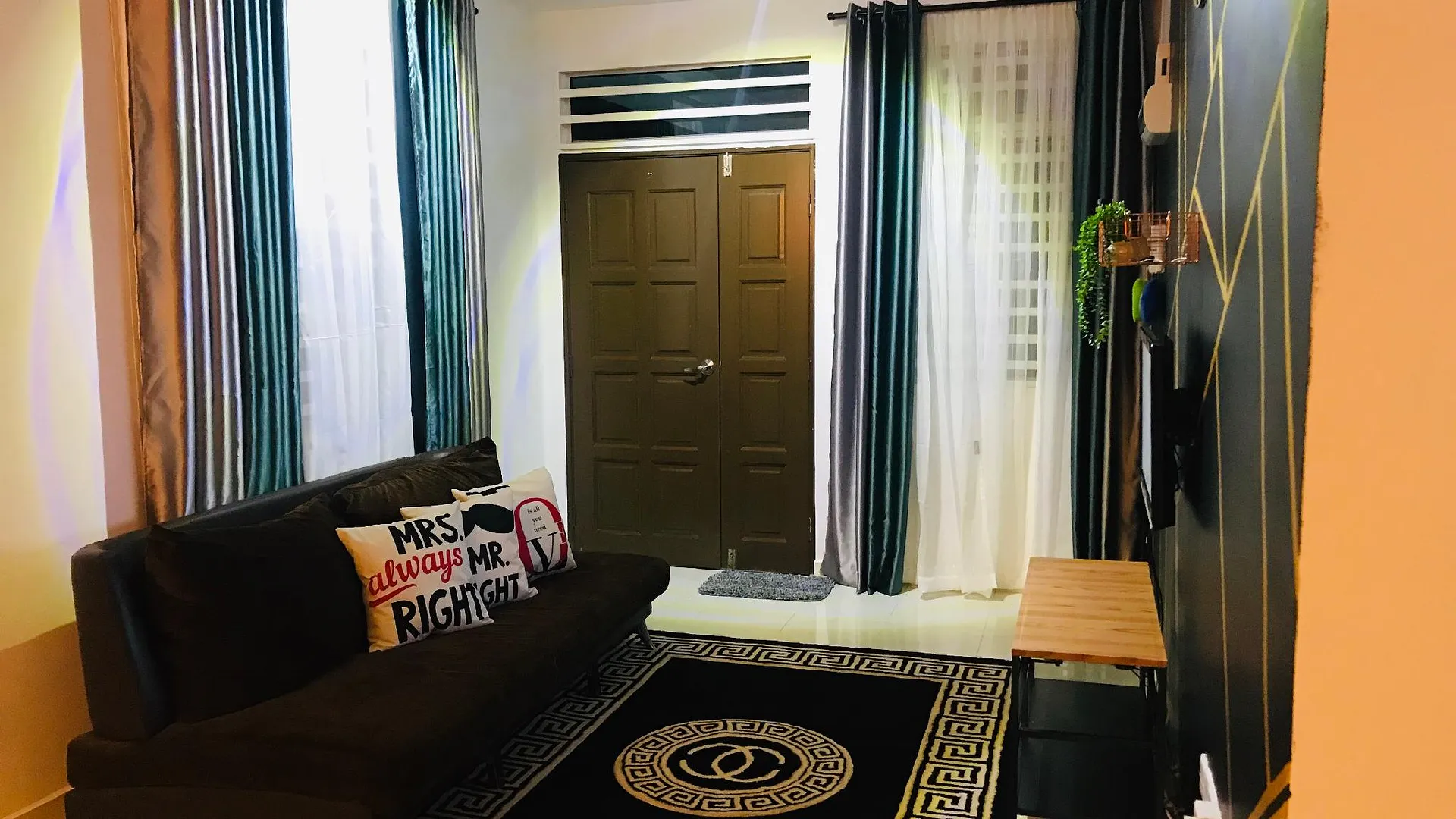 포트 딕슨 시 루사의 프라이빗 하우스 (1000m², 침실 3개, 프라이빗 욕실 2개) 3성급 싱글룸 스위트룸