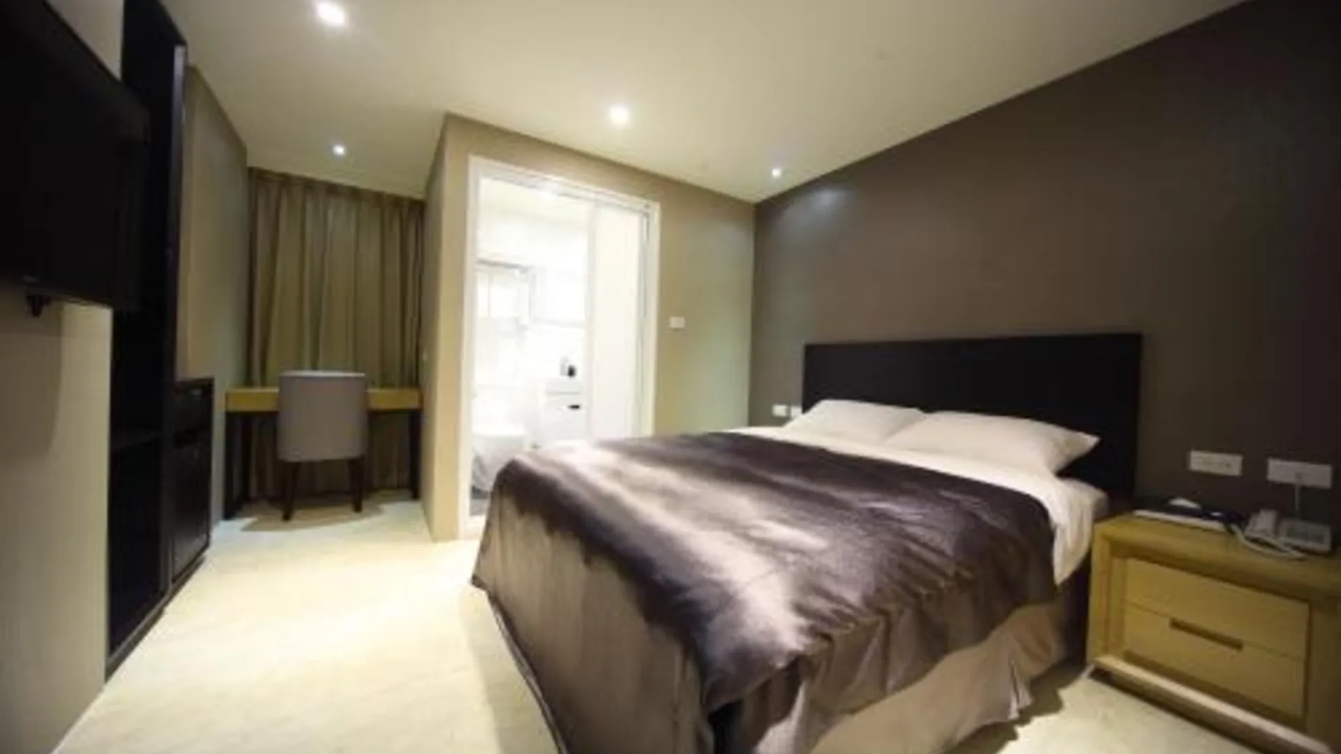 타이베이 E-하우스 3성급 호텔 스위트룸