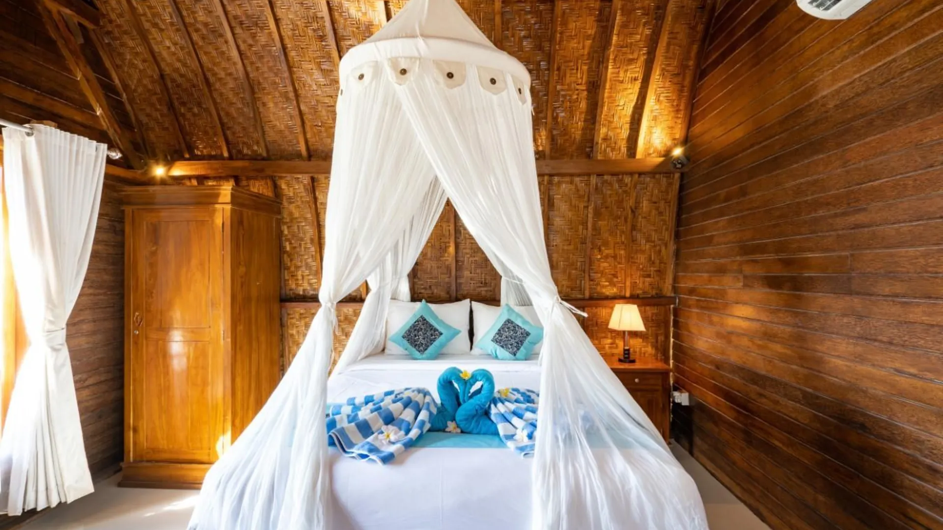 발리 순디 오션 방갈로 바이 ABM 4성급 게스트하우스 스위트룸