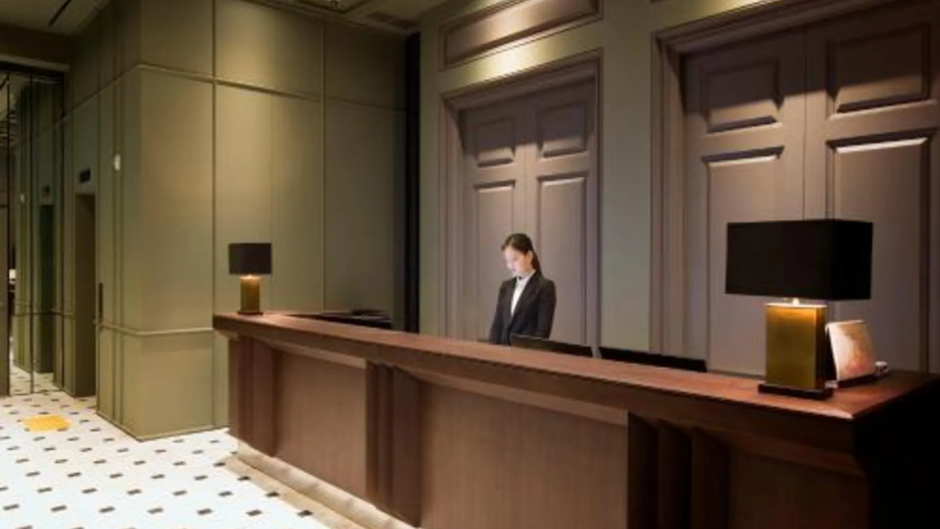 서울 스테이 호텔 강남 3성급 호텔 수영장