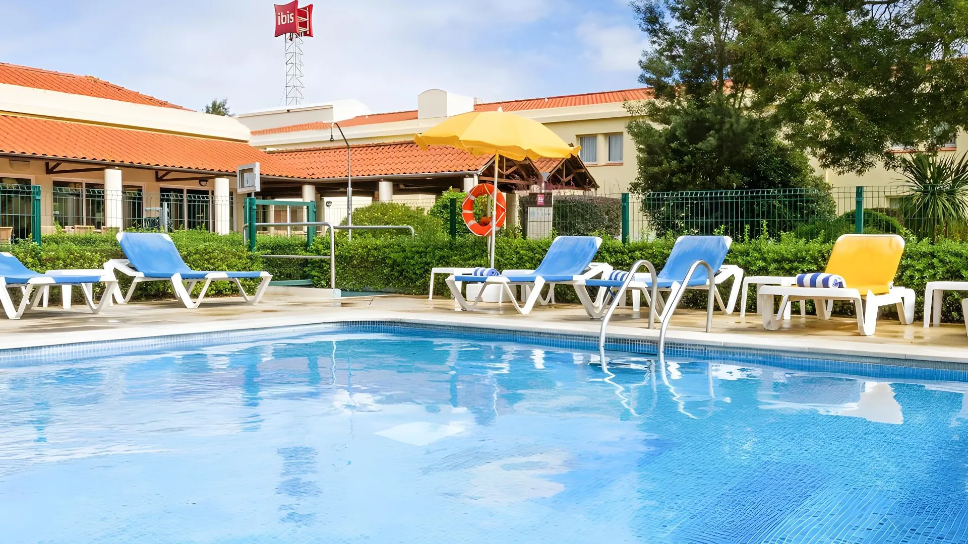 세투발 이비스 세투발 2성급 호텔 스위트룸