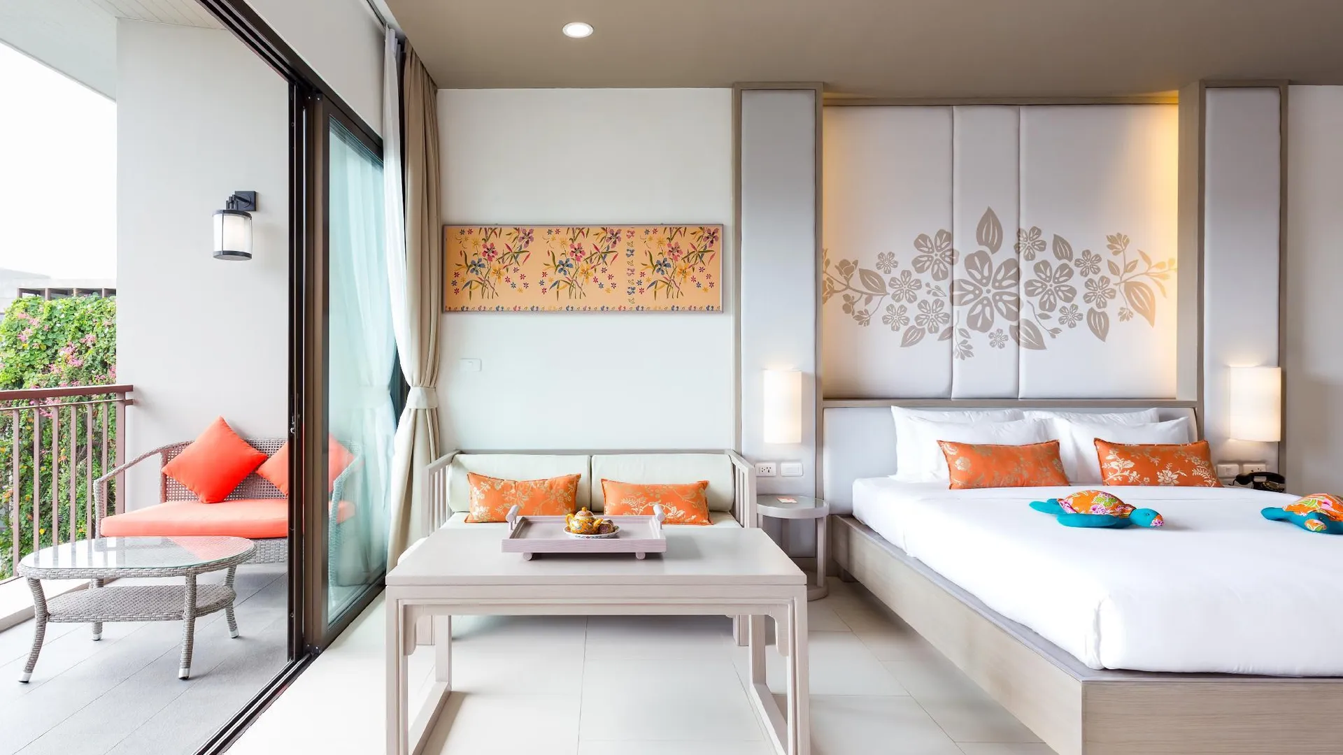 푸켓 프라우드 푸켓, 나이양 비치 4성급 호텔 스위트룸