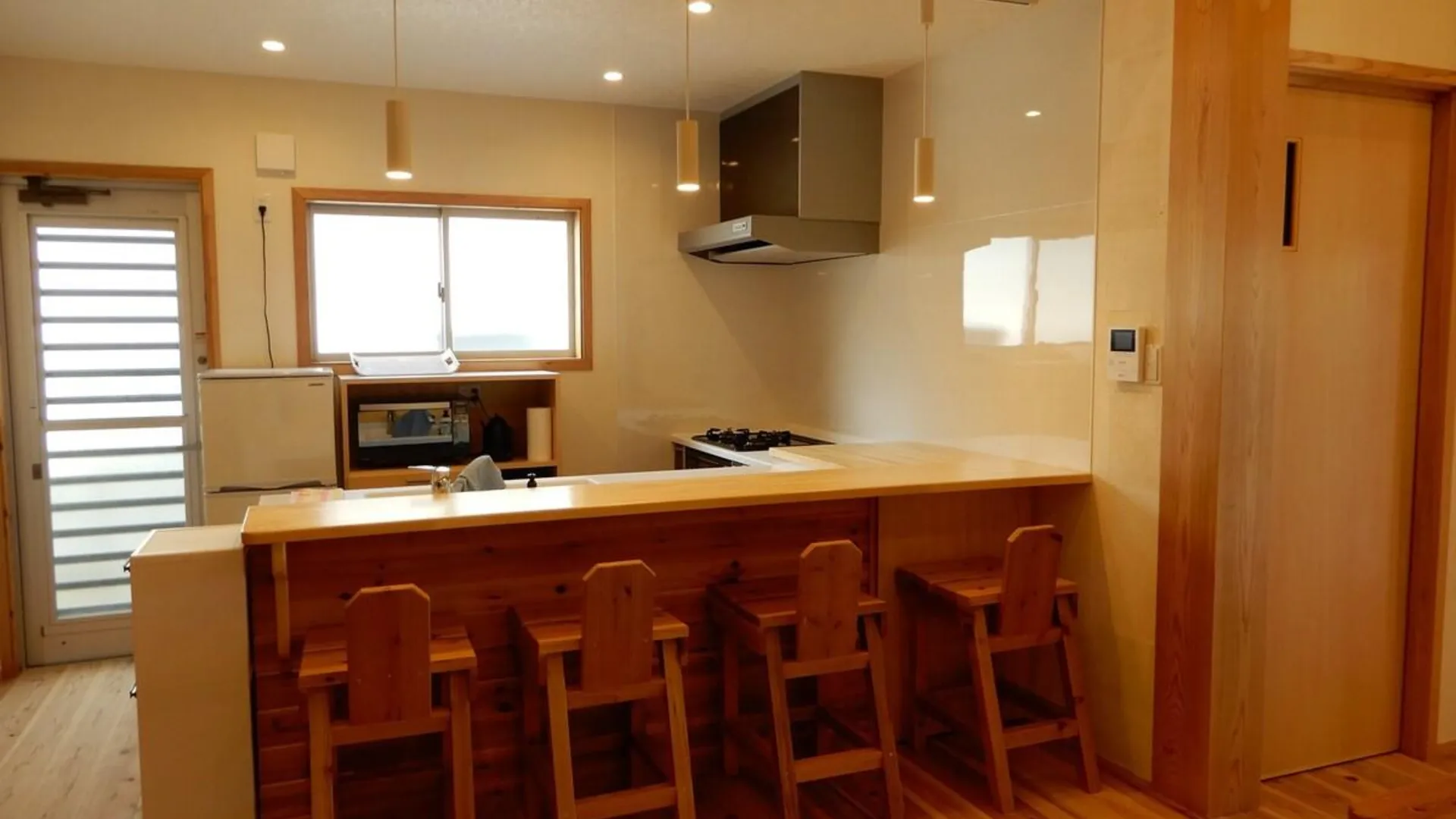 오키나와 본섬 우루마의 프라이빗 하우스 (66m², 침실 2개, 프라이빗 욕실 1개) 4성급 게스트하우스 외관