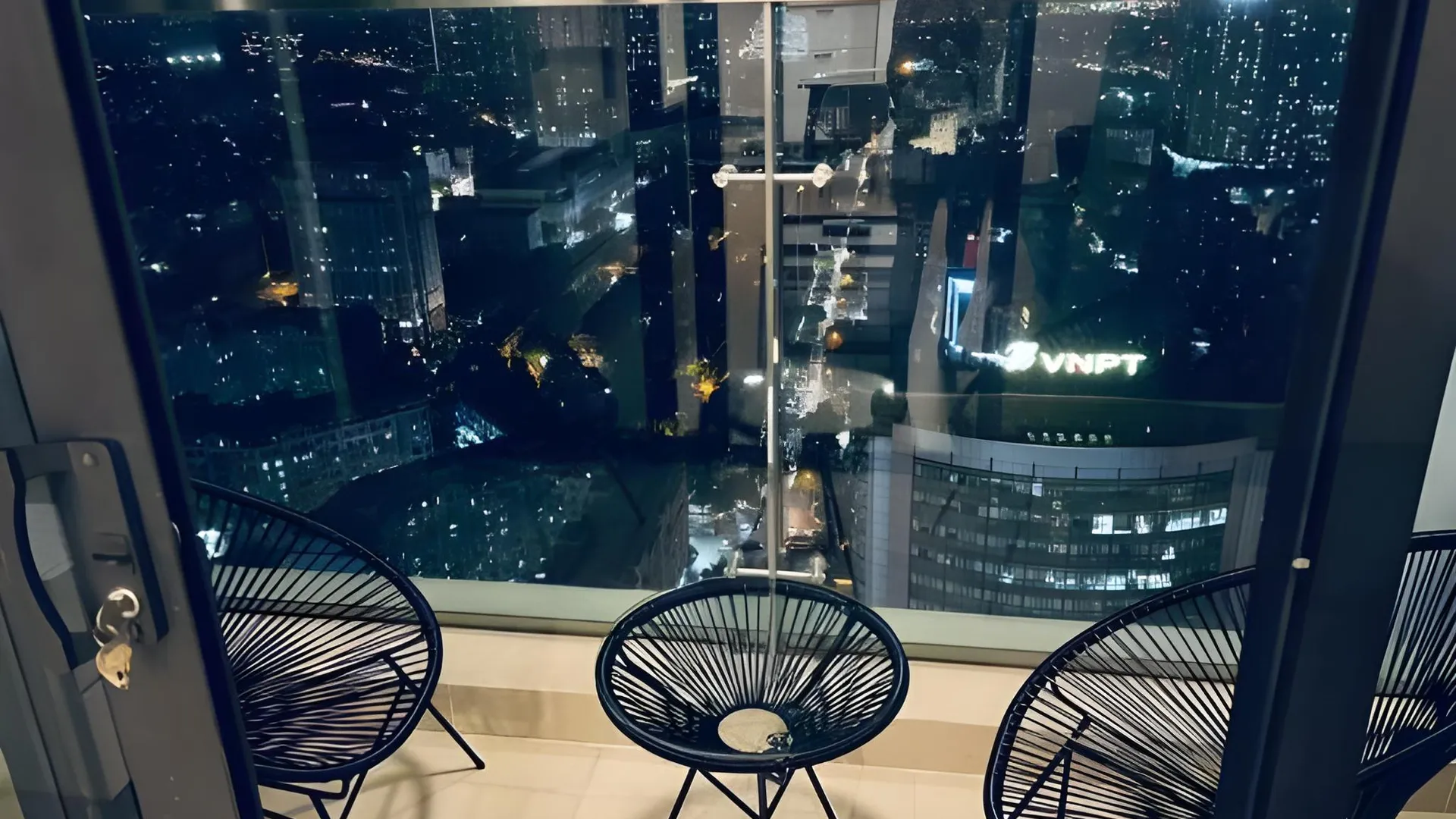 하노이 빈홈스 스카이레이크 미딘 하노이 랜드마크 72 근처 5성급 게스트하우스 전망