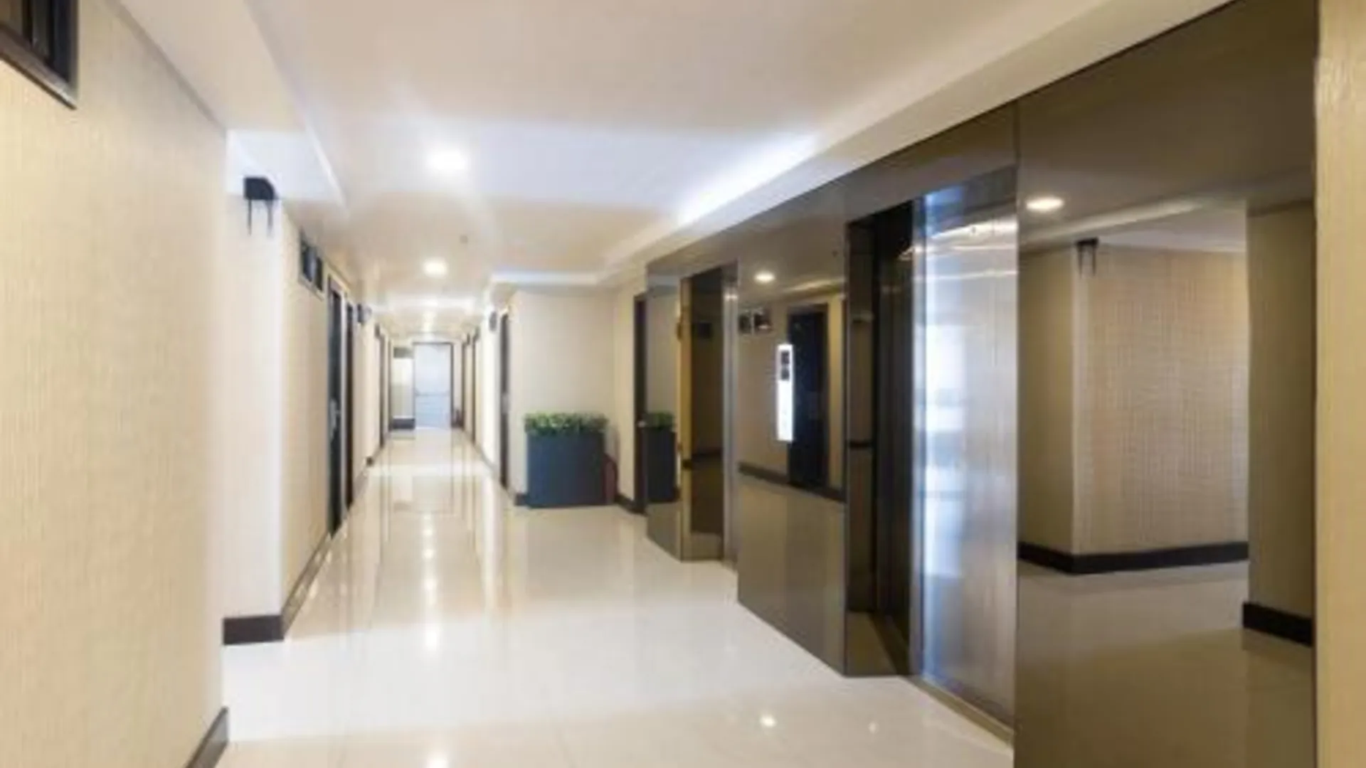 세부 아니카 스위트 2성급 호텔 수영장