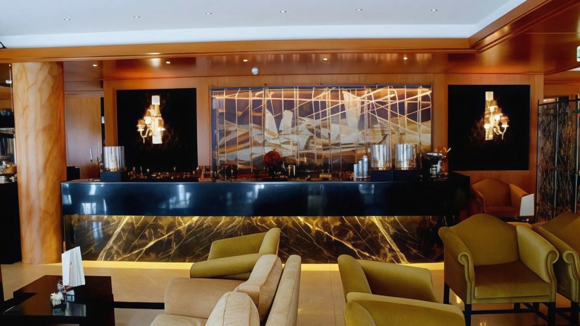 아베이루 Hotel Moliceiro 4성급 호텔 전망