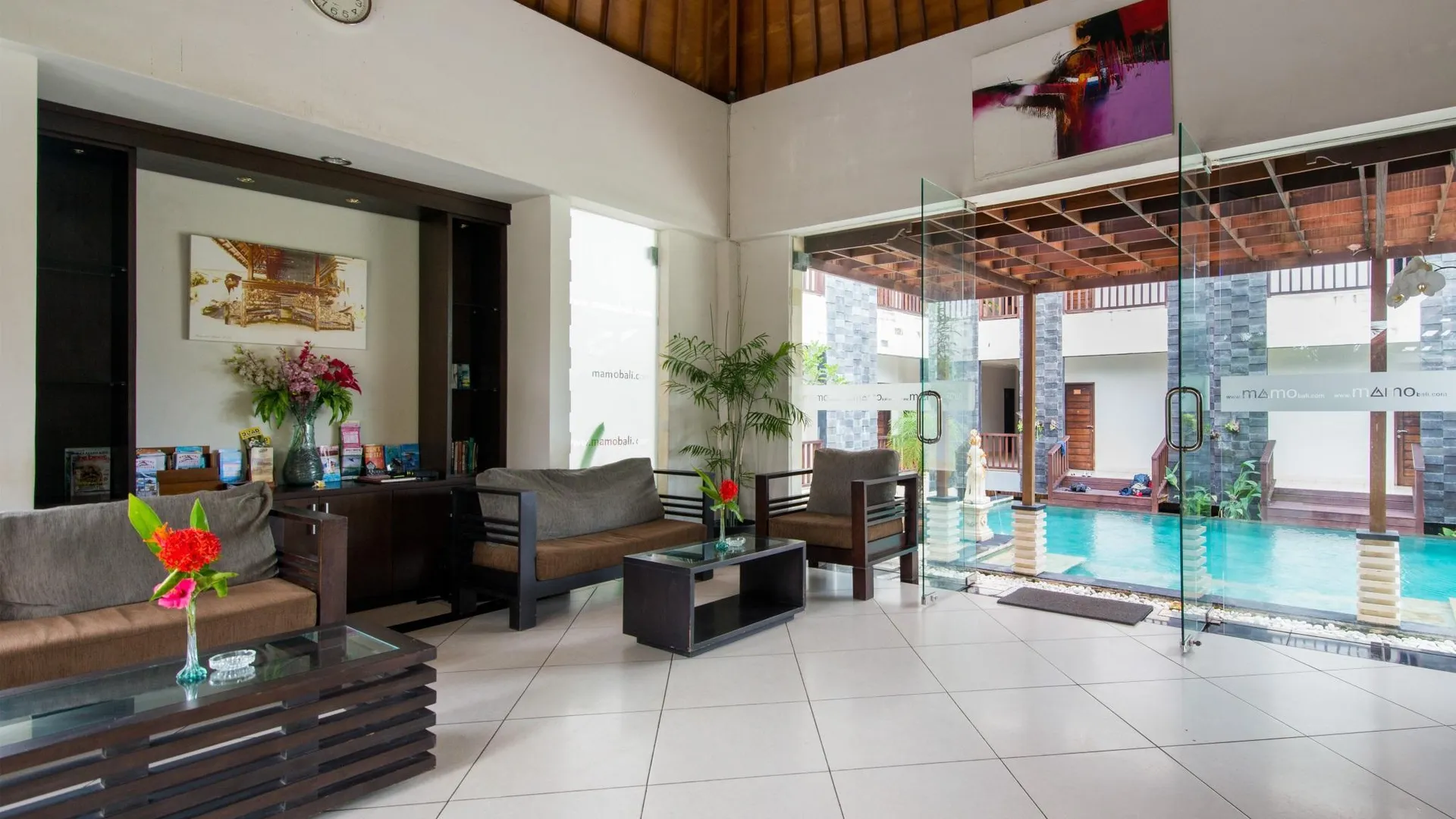 발리 마모 호텔 울루와투 3성급 호텔 로비