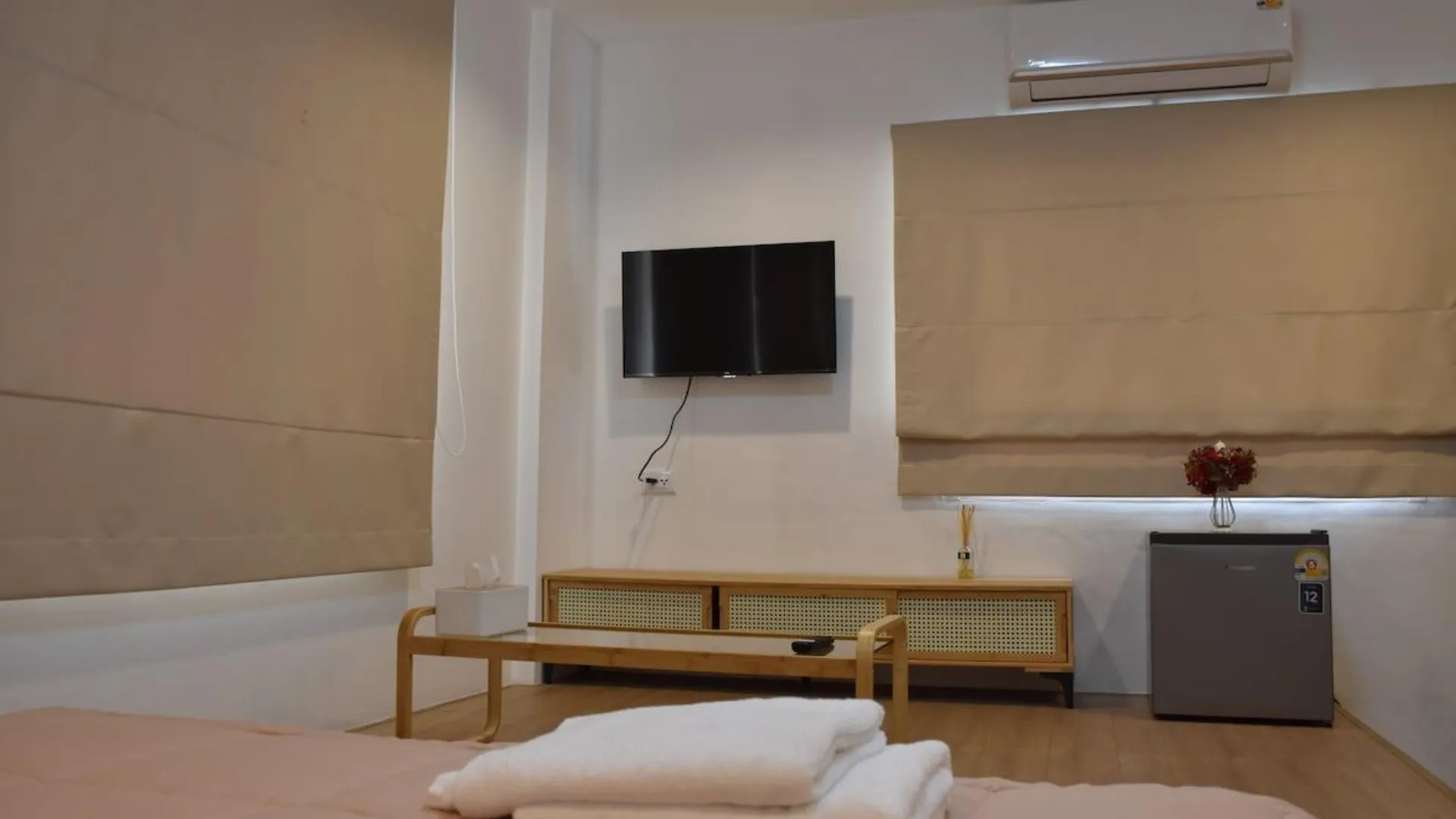 방콕 방나의 프라이빗 하우스 (m², 침실 1개, 프라이빗 욕실 1개) 1성급 싱글룸 스위트룸