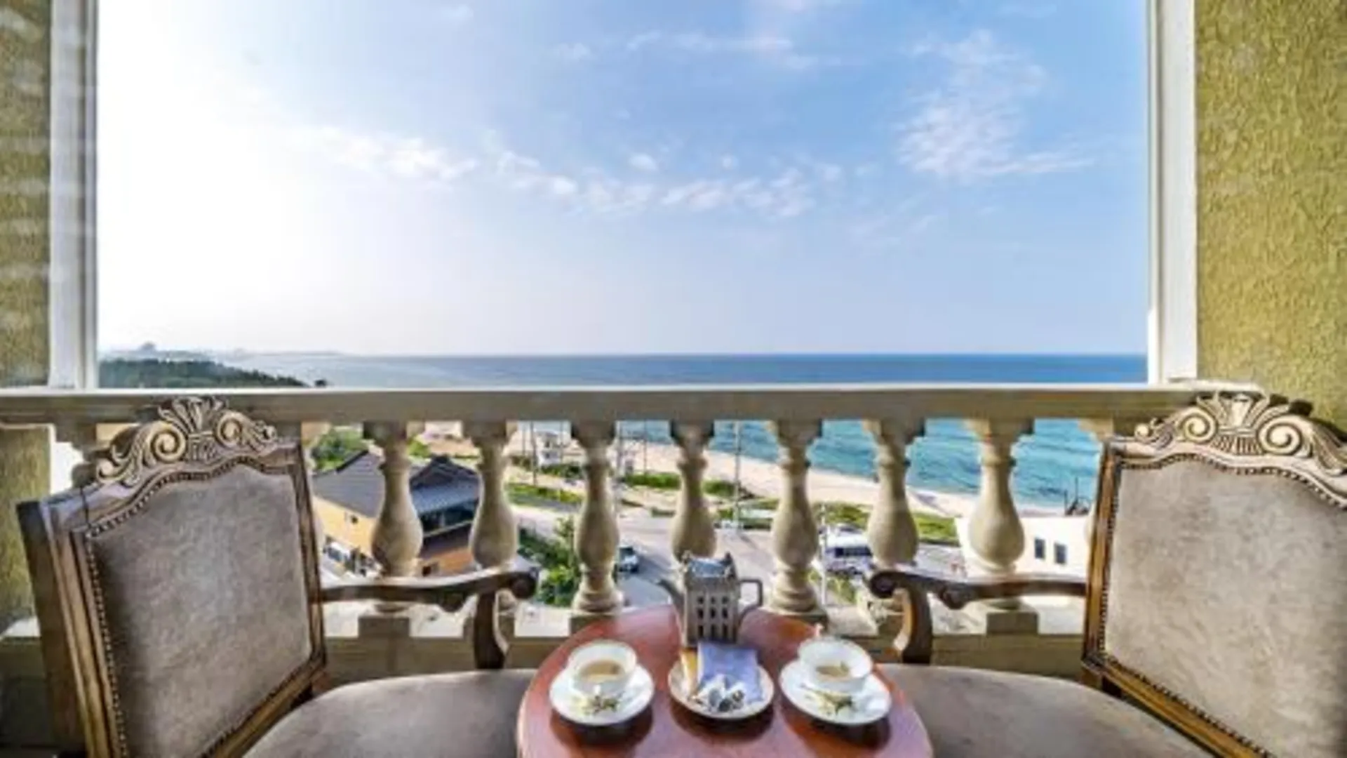 강릉 바다와 펜션 4성급 게스트하우스 외관