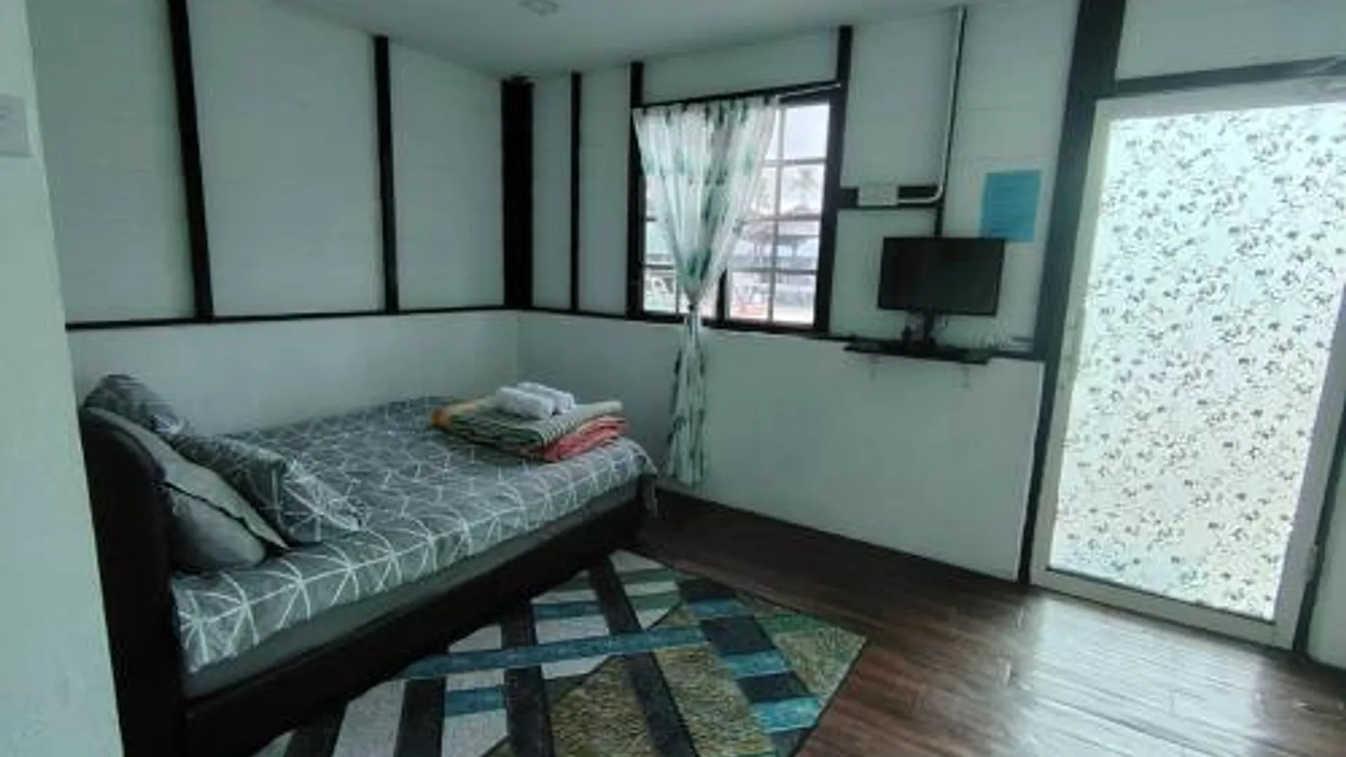 베세리 Aziqa Homestay Chalet With Pool 4성급 게스트하우스 스위트룸