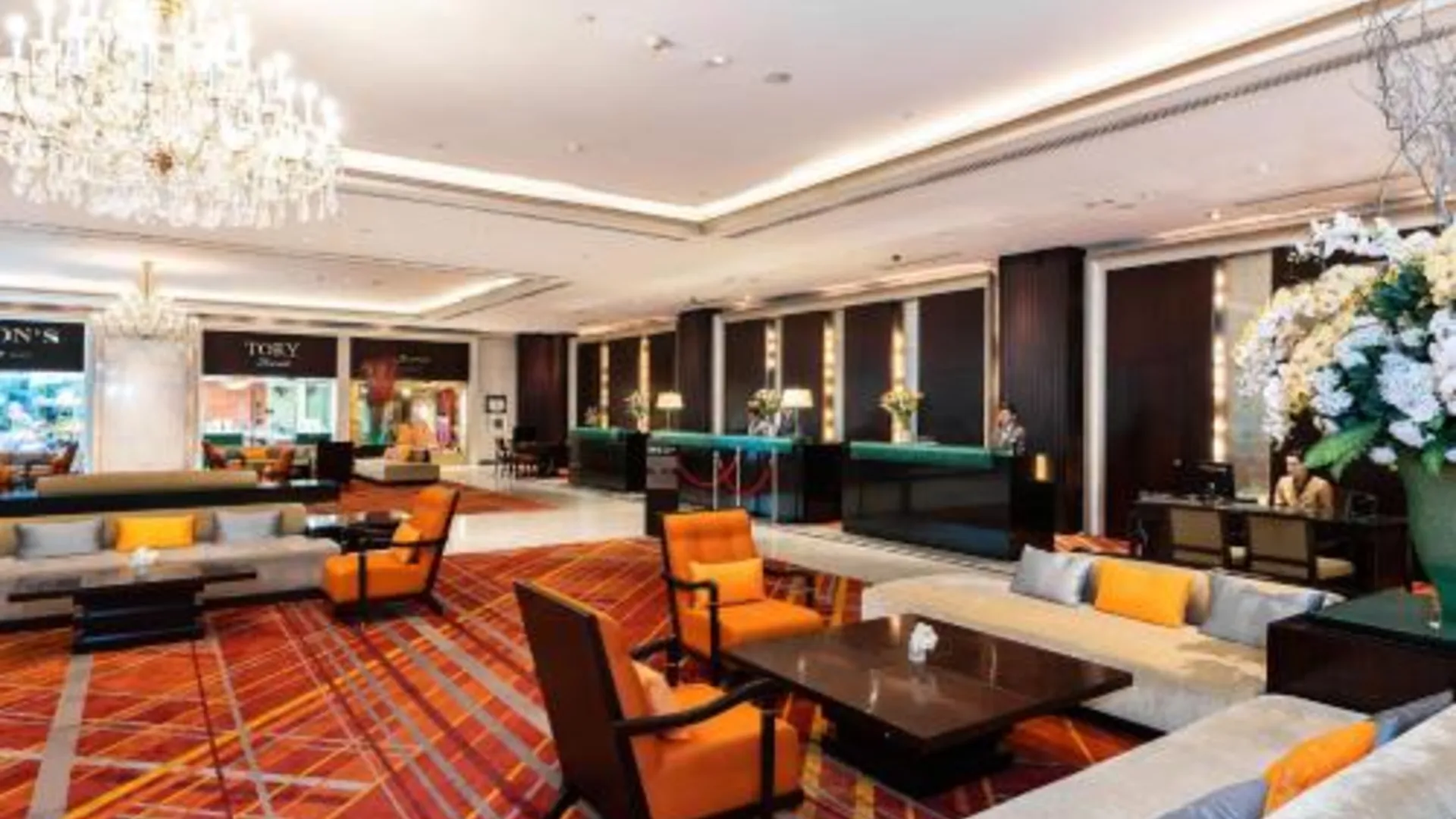 방콕 홀리데이 인 방콕 실롬 바이 IHG 4성급 호텔 로비
