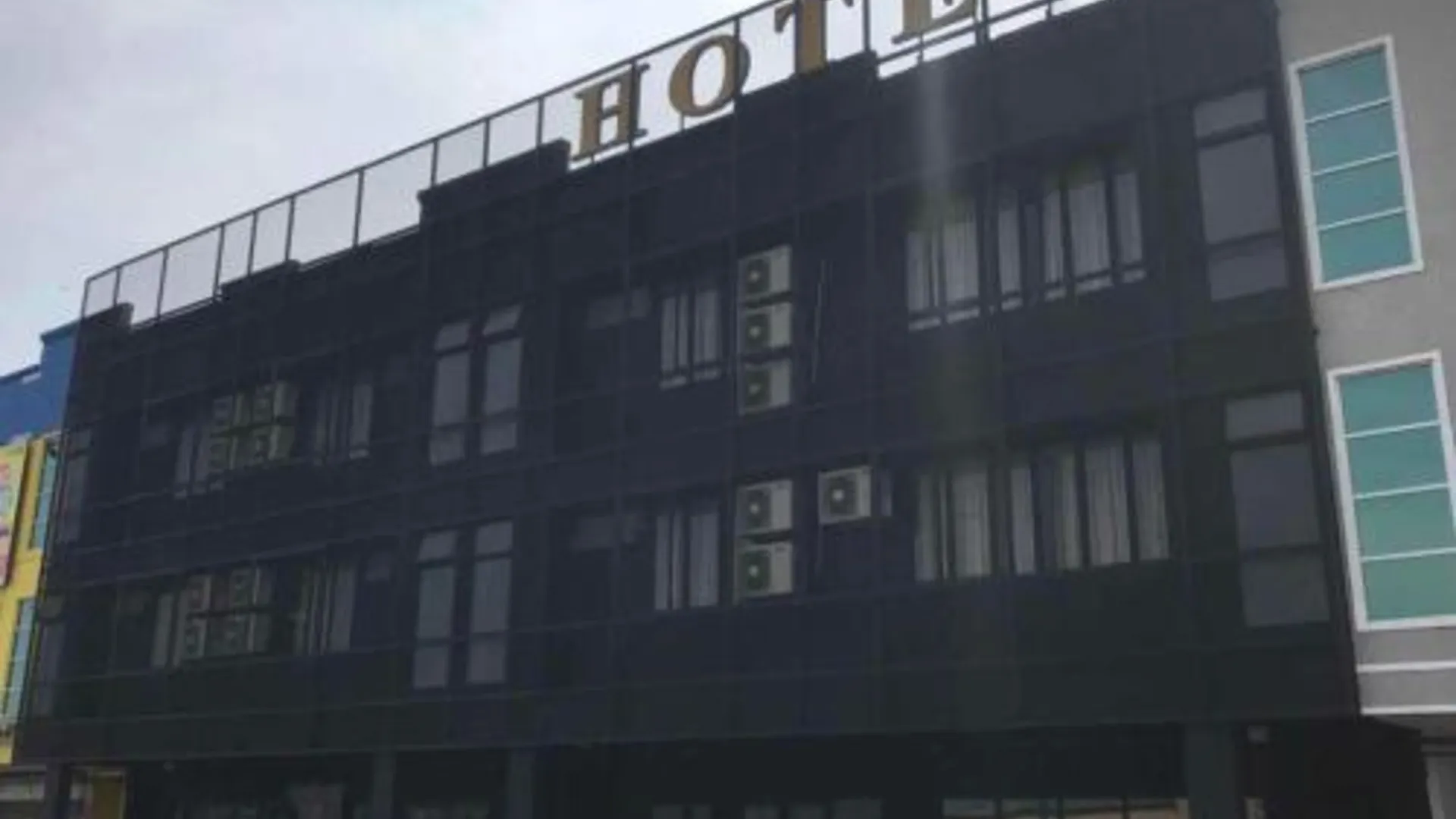 세리 만중 세리 만중의 스튜디오 아파트먼트 (27m², 프라이빗 욕실 1개) 3성급 게스트하우스 레스토랑