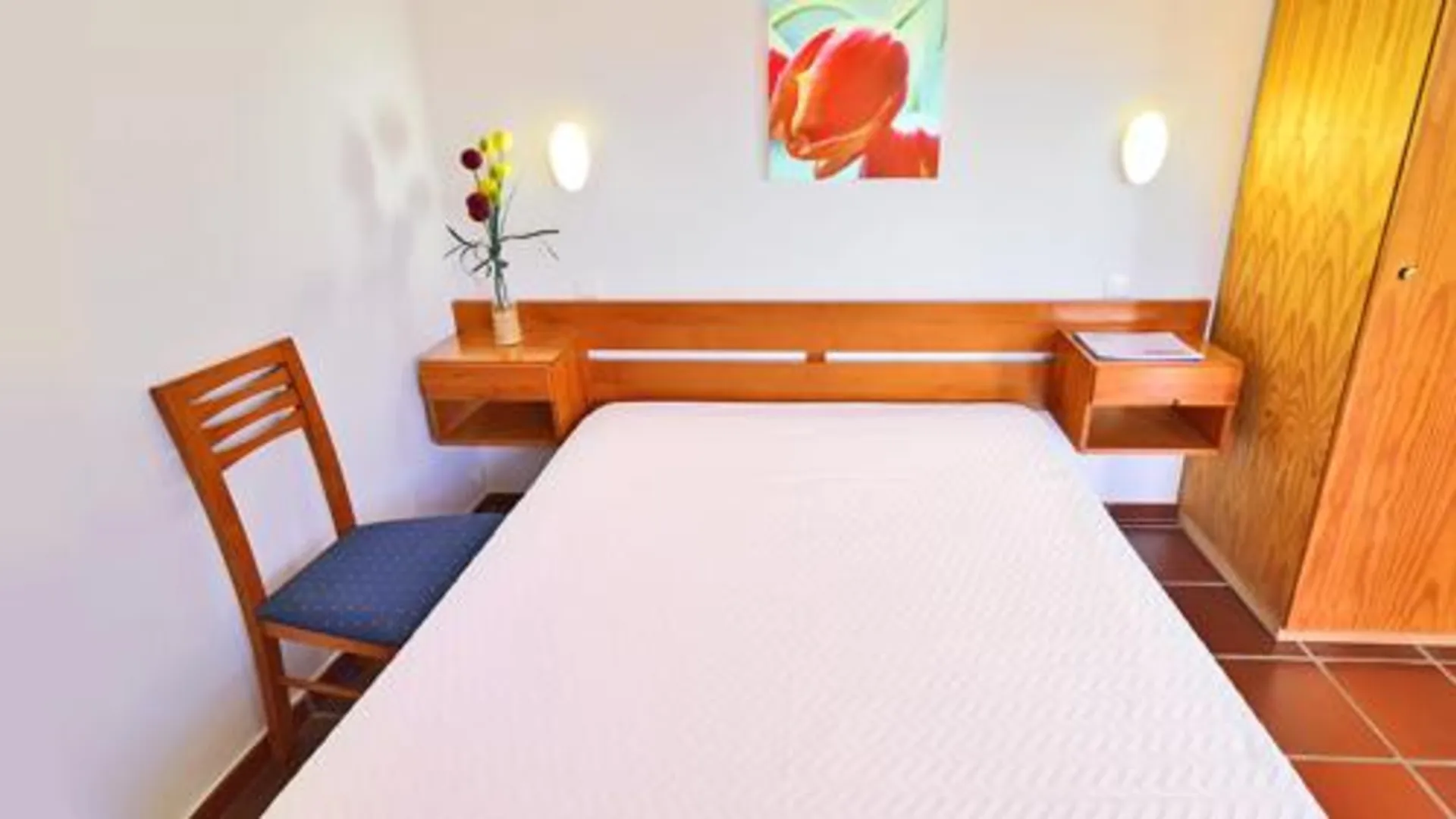 포르토 코보 Parque de Campismo da Ilha do Pessegueiro 3성급 게스트하우스 스위트룸