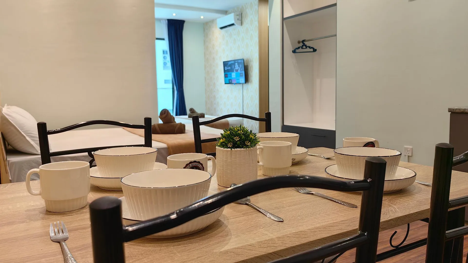 코타키나발루 High Floor|SunsetView|Near Airport|K Avenue 4 Pax 3성급 싱글룸 레스토랑