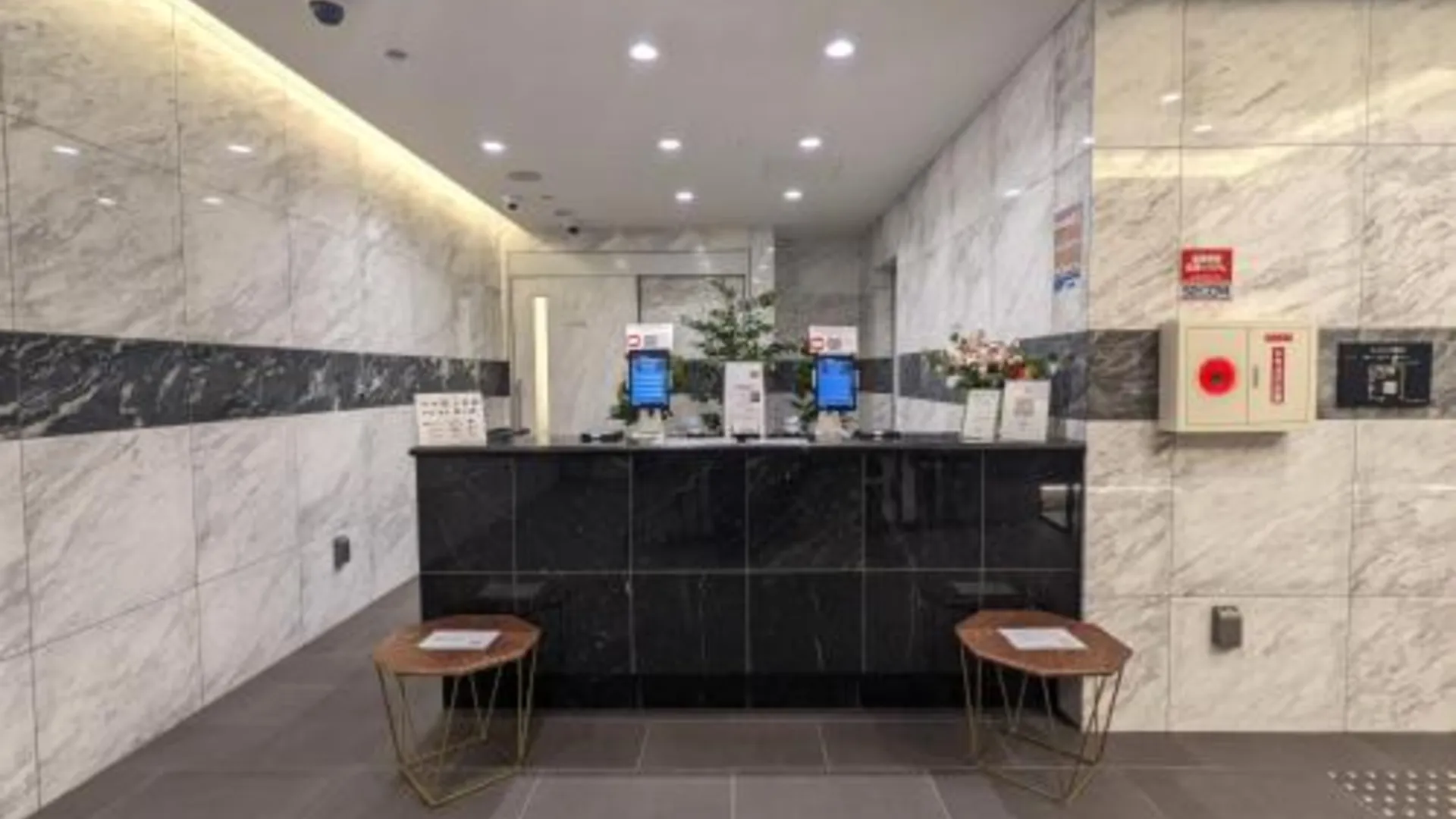 오사카 에스리드 호텔 난바 다이코쿠초 4성급 게스트하우스 외관