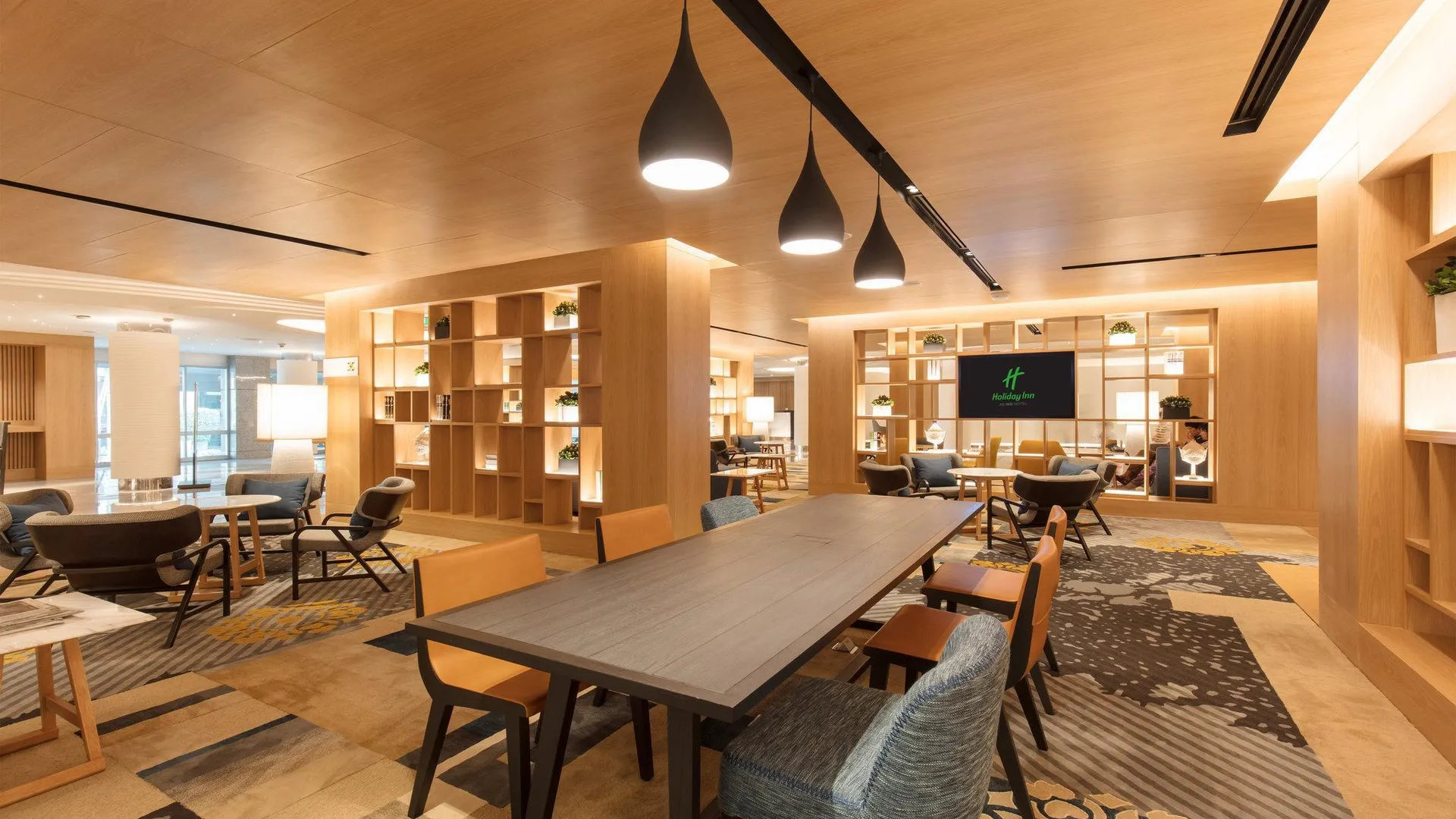 방콕 홀리데이 인 방콕 바이 IHG 4성급 호텔 부대시설