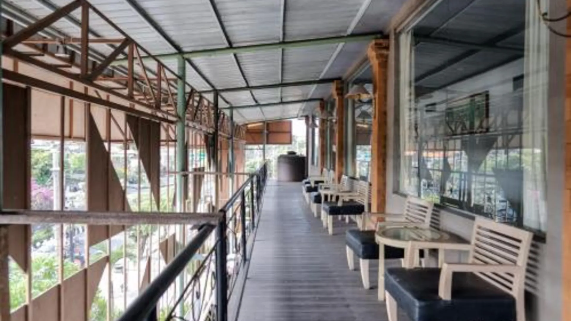 발리 레드도어즈 플러스 @ 선라이즈 호텔 사누르 3성급 호텔 부대시설