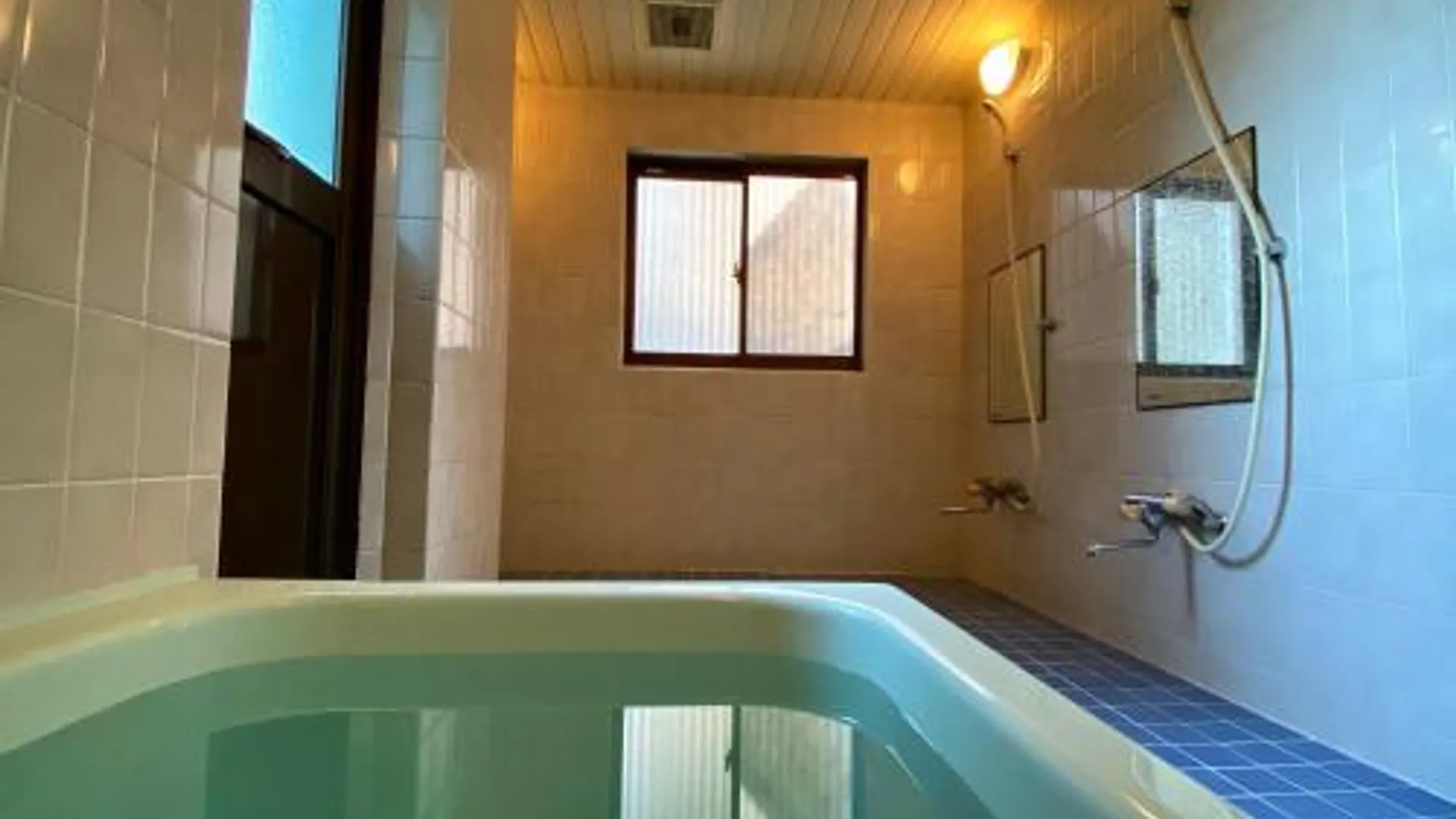 고베 도요후쿠 4성급 호텔 로비