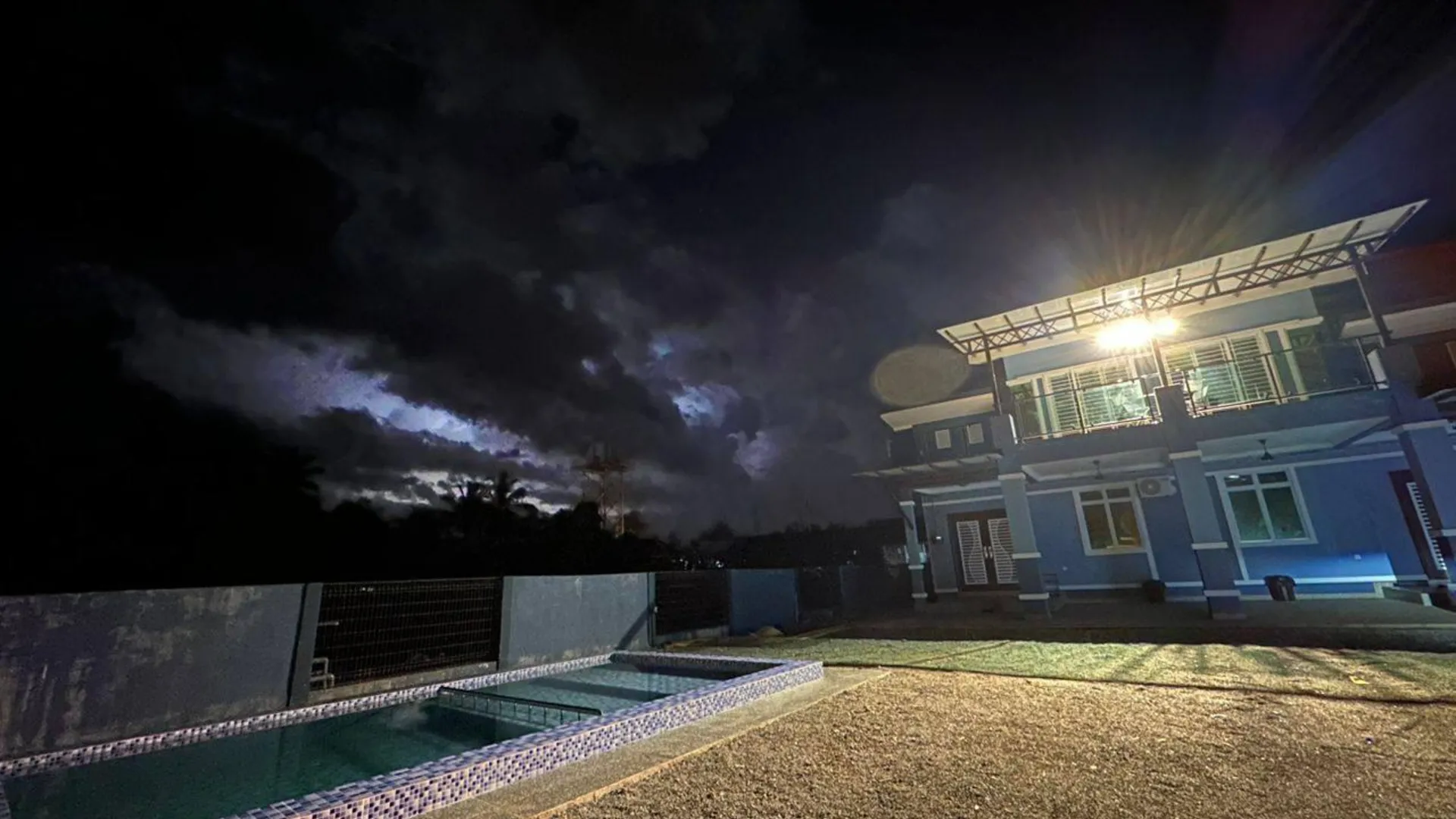 타나 메라 젤리의  (m², 침실 3개, 프라이빗 욕실 3개) 2성급 싱글룸 객실