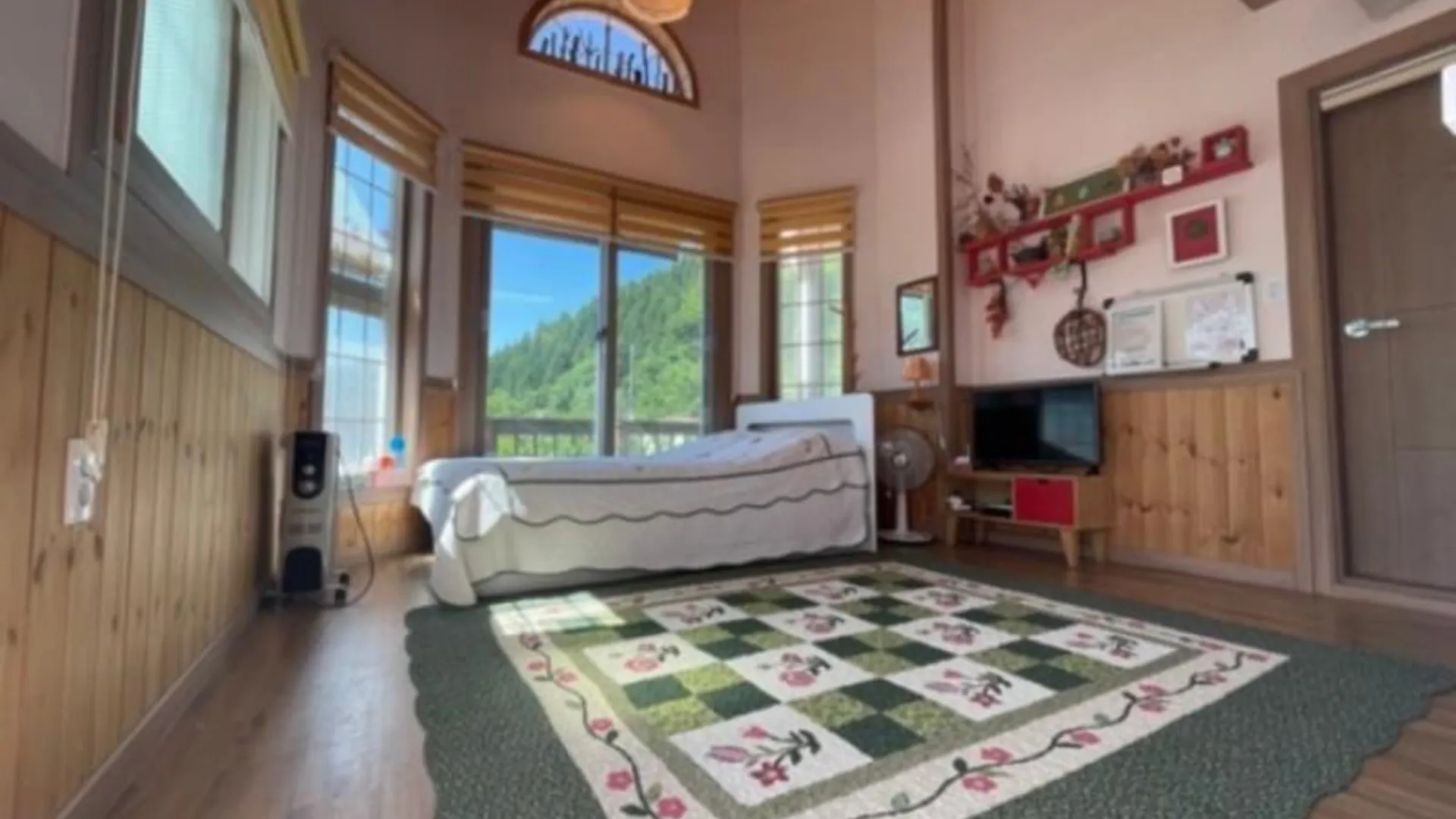 인제 인제 곰배령길섶그린나래펜션 2성급 게스트하우스 스위트룸