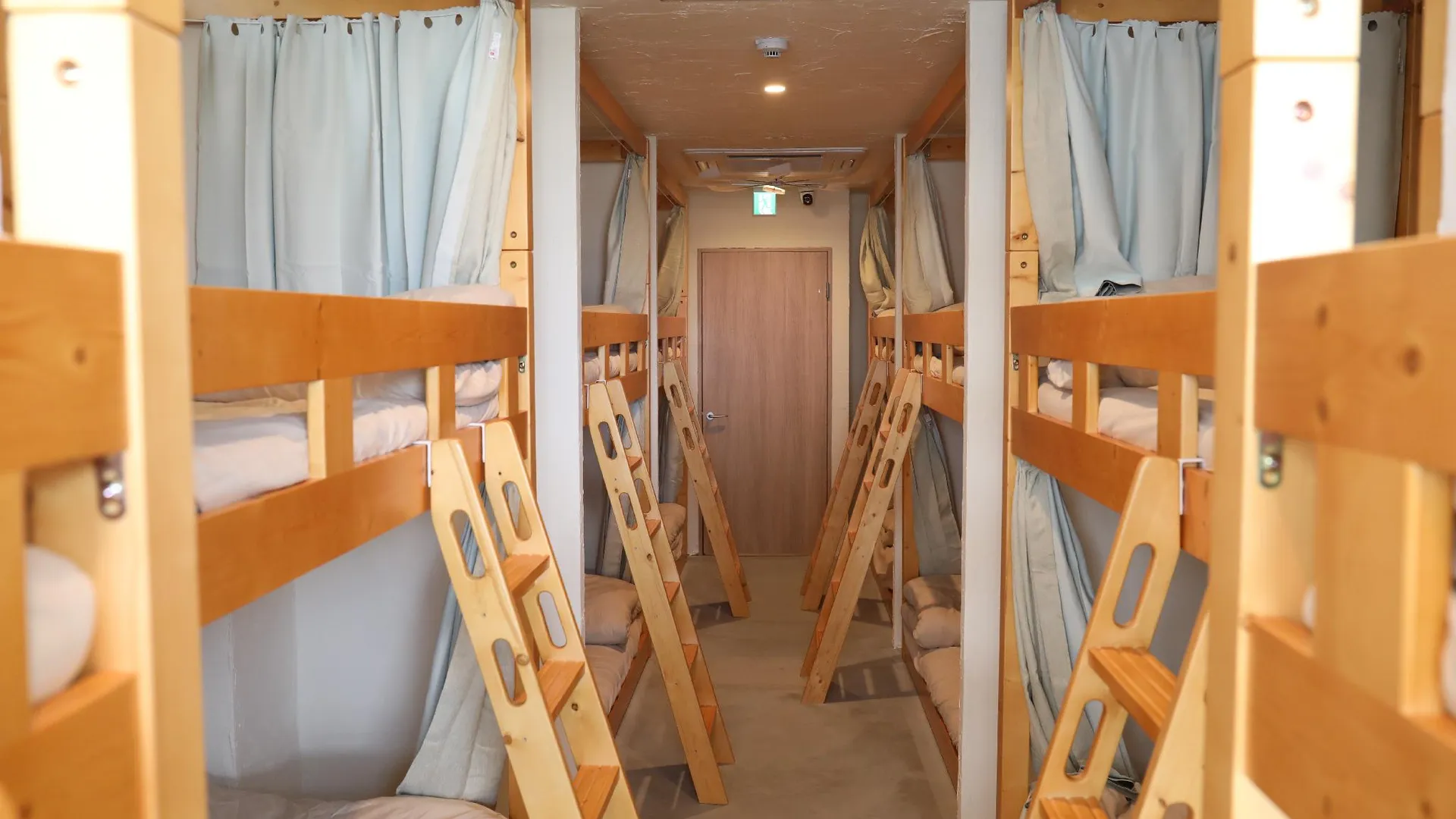 후쿠오카 2-타임즈 도미토리 호텔 2성급 호텔 스위트룸