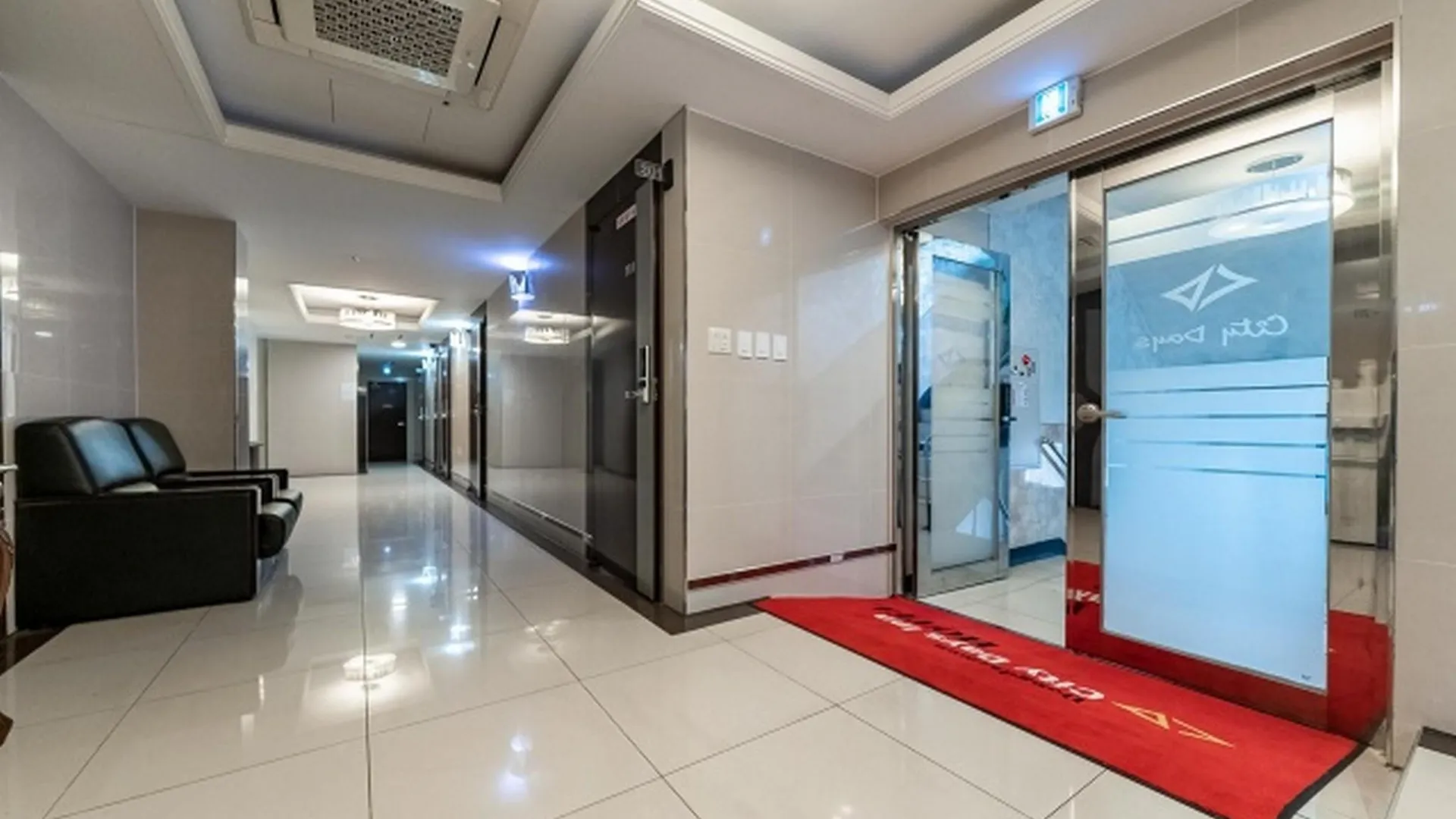 서울 종로 시티 데이즈 인 호텔 3성급 호텔 로비