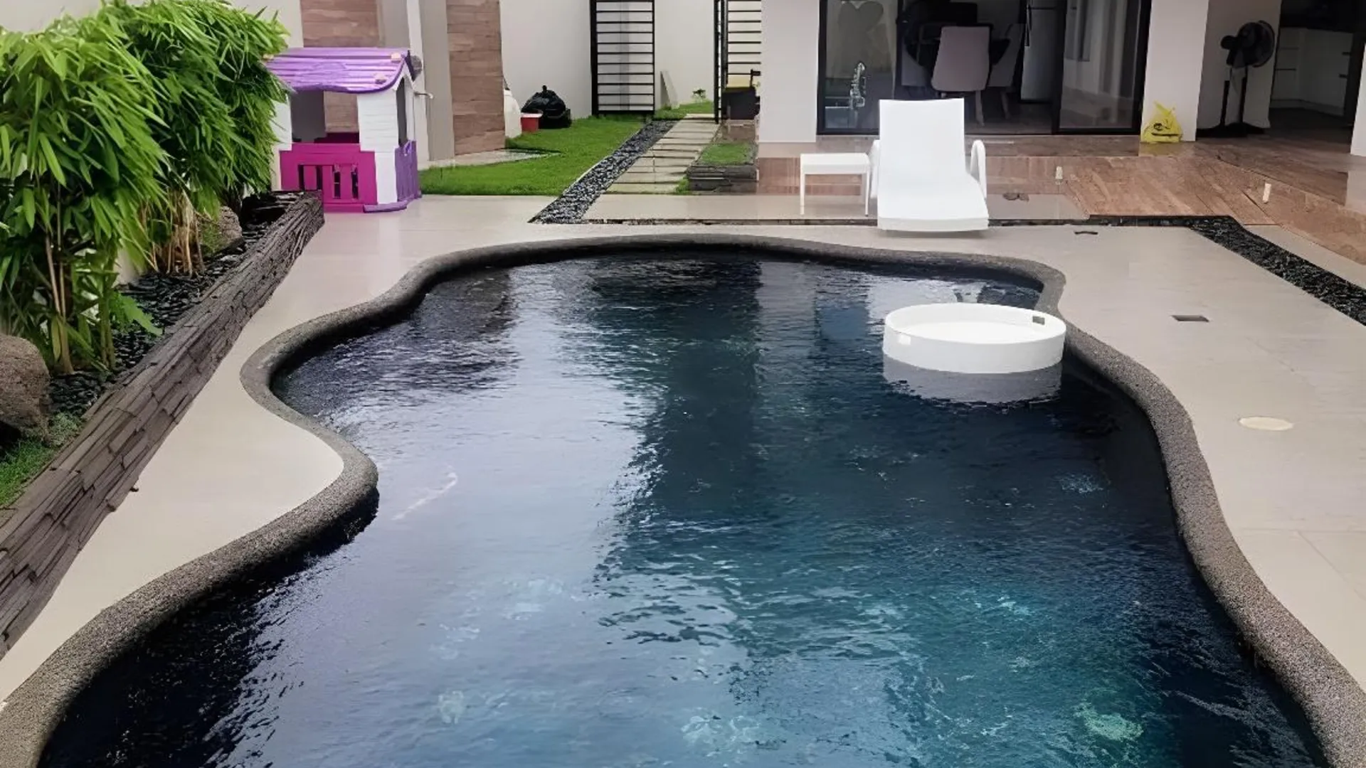 세부 막탄 섬의 프라이빗 하우스 (548m², 침실 5개, 프라이빗 욕실 4개) 3성급 싱글룸 객실