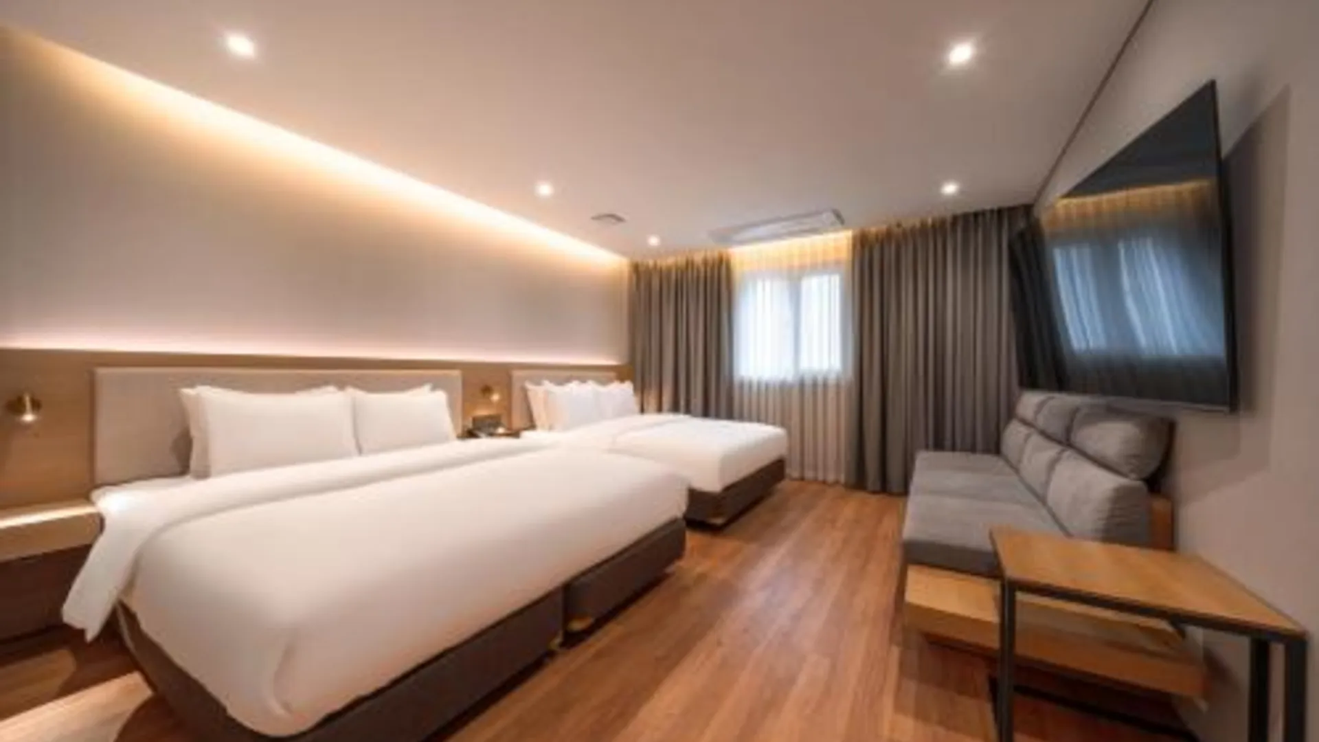 서울 컴포트 인 여의도 3성급 호텔 스위트룸