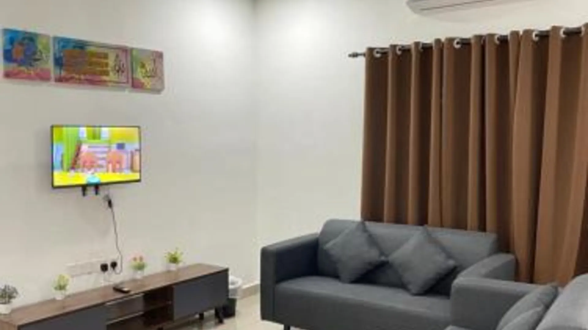 페칸 페칸 시티의 프라이빗 하우스 (2800m², 침실 3개, 프라이빗 욕실 2개) 3성급 게스트하우스 스위트룸