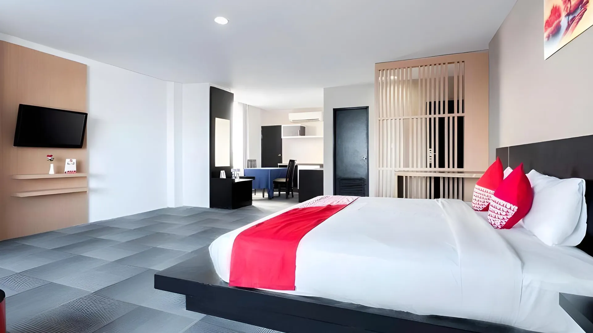 마카사르 Urbanview Hotel Asyra Makassar 3성급 호텔 스위트룸