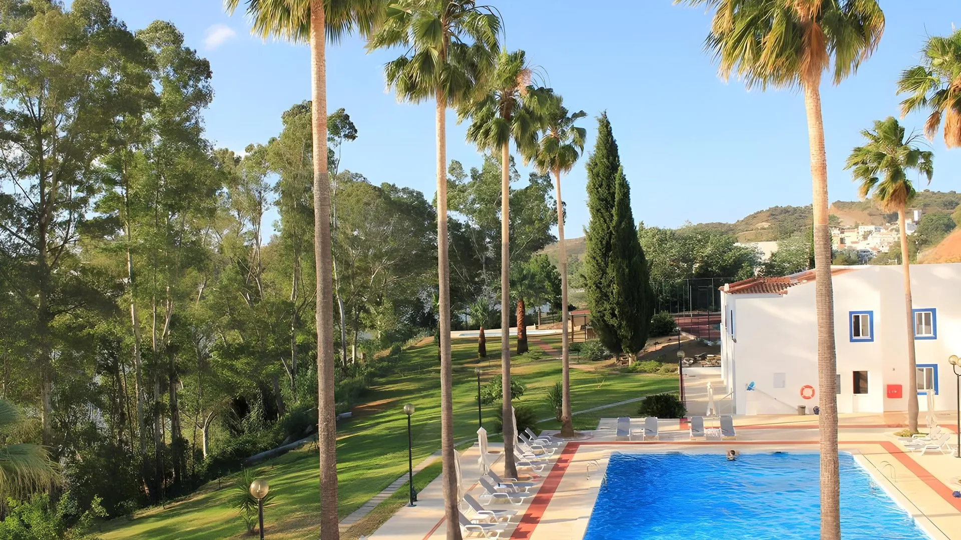 알쿠팀 호텔 달코침 3성급 호텔 객실