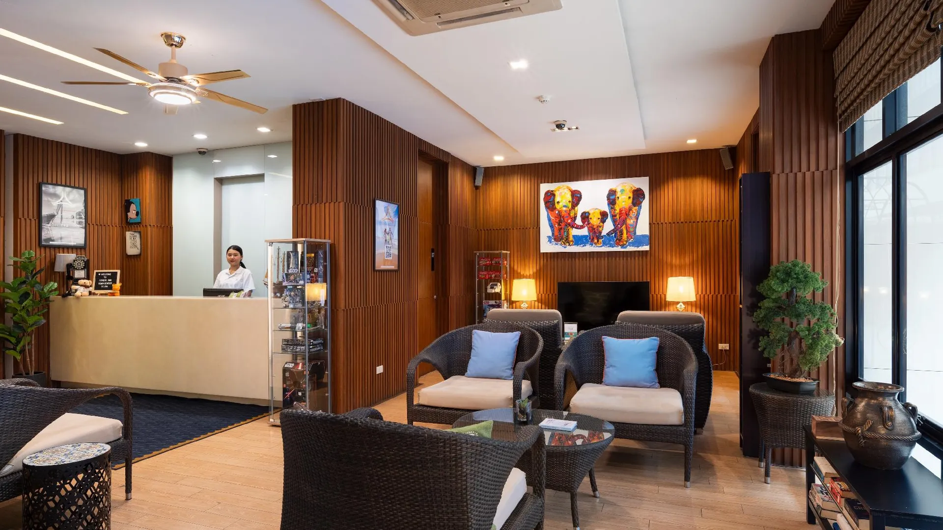 방콕 아이체크 인 젬스 센터 실롬 3성급 호텔 객실