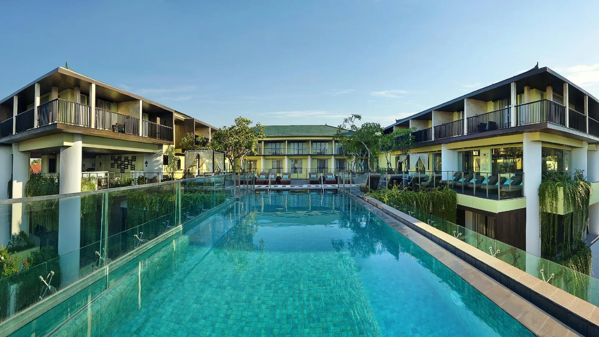 발리 머큐어 발리 레기안 호텔 4성급 호텔 스위트룸