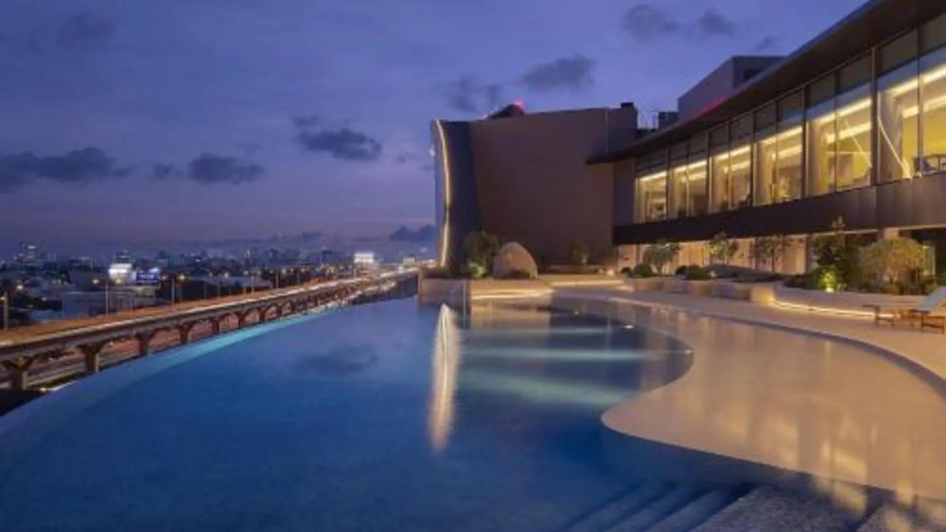 방콕 아사윈 그랜드 컨벤션 호텔 5성급 호텔 외관