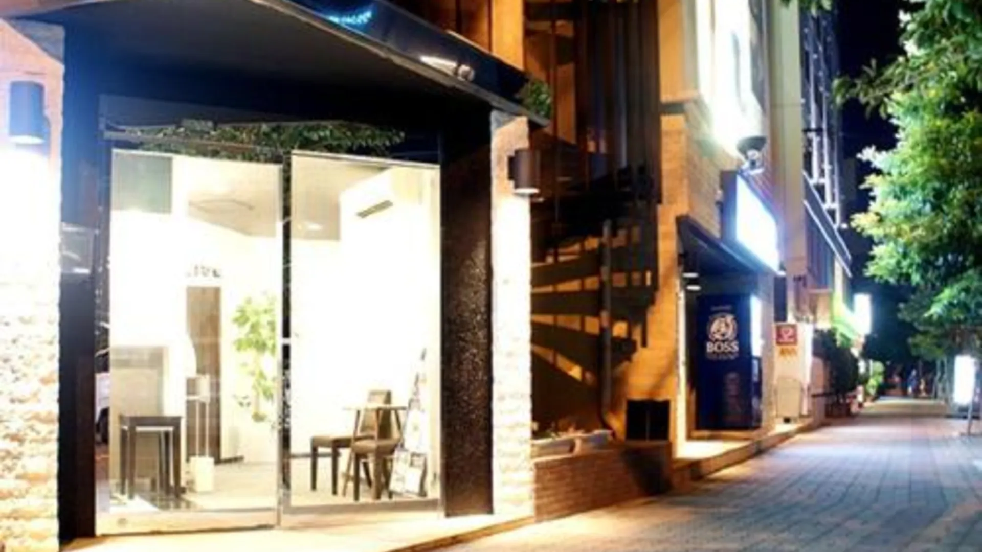 오사카 호텔 라이브맥스 신 오사카 2성급 호텔 스위트룸