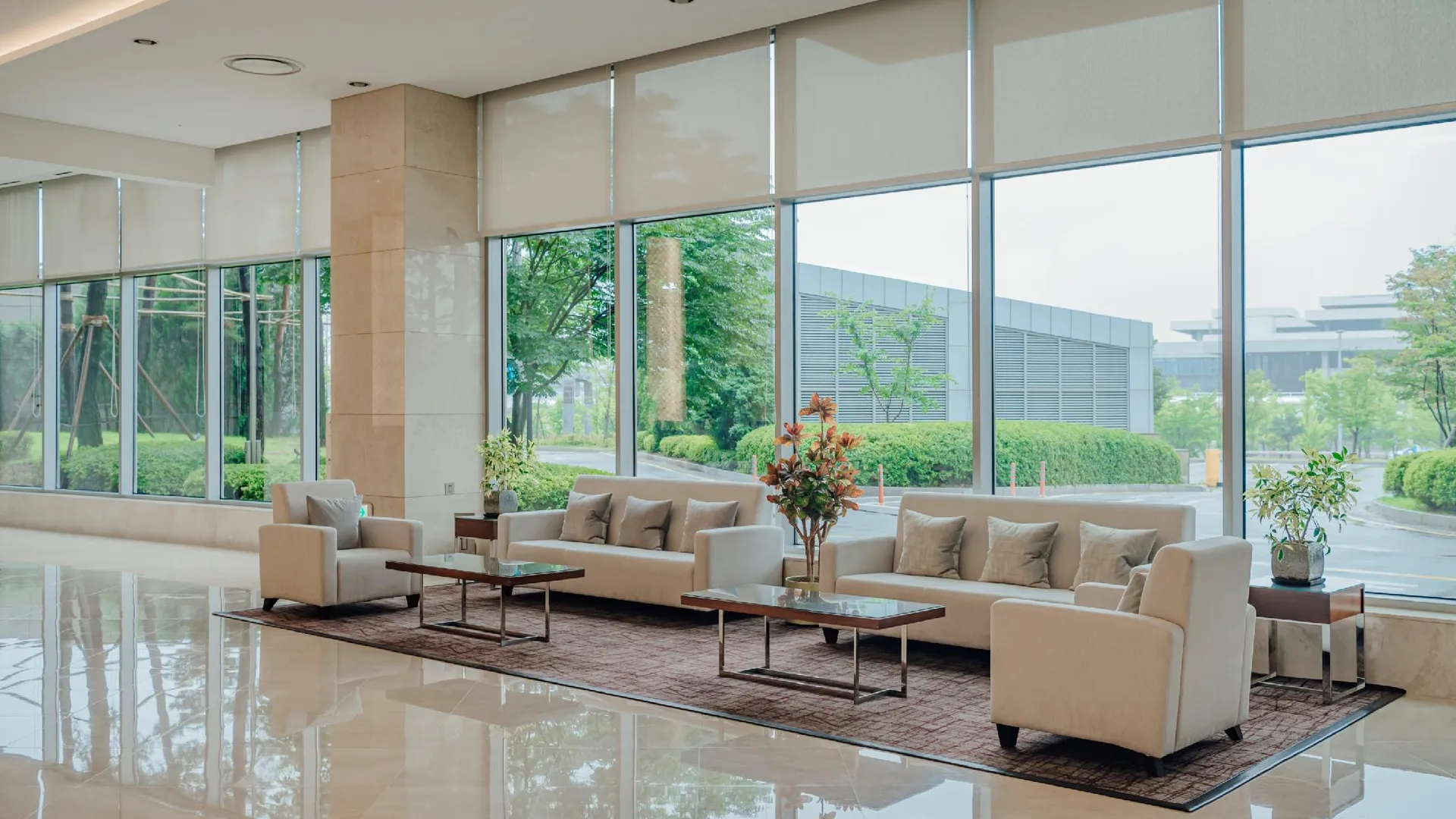 서울 롯데시티호텔 김포공항 3성급 호텔 로비