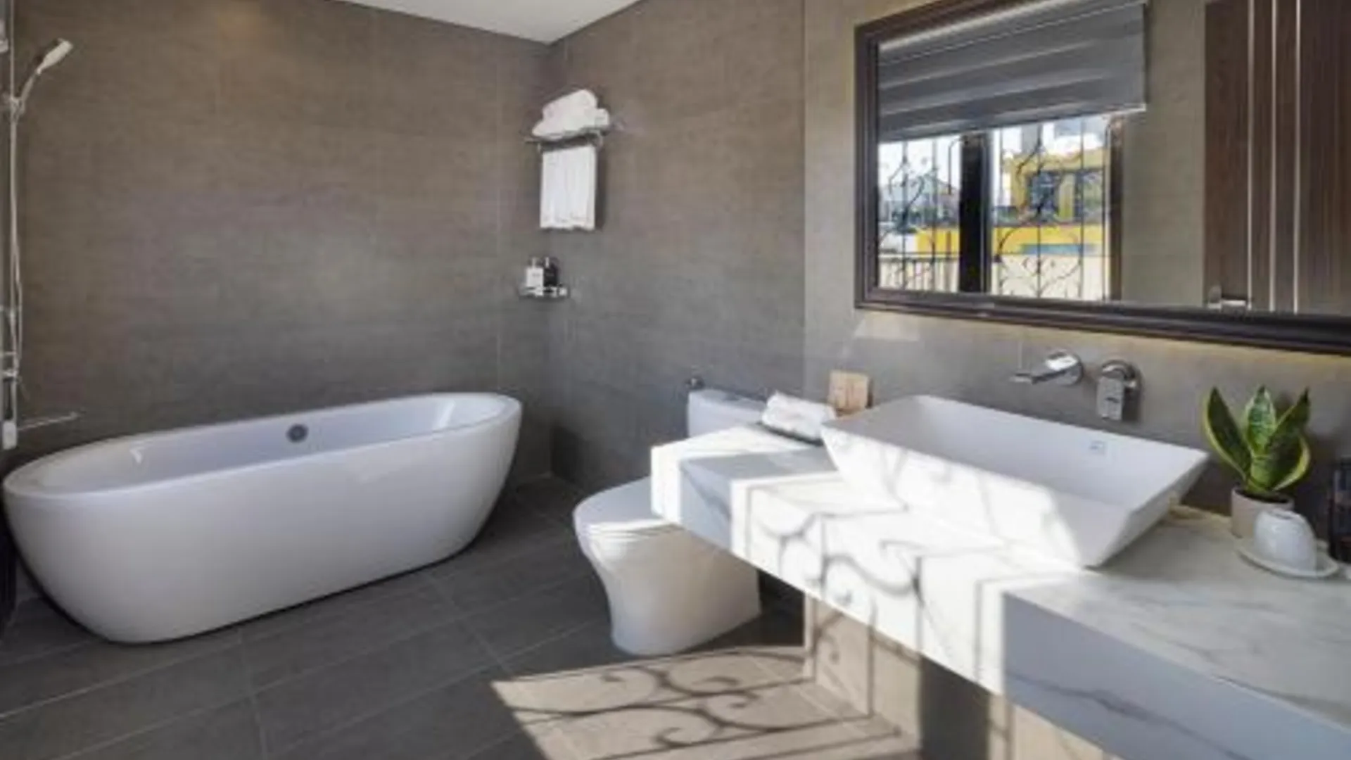 다낭 차밍 뷰티 호텔 3성급 호텔 스위트룸